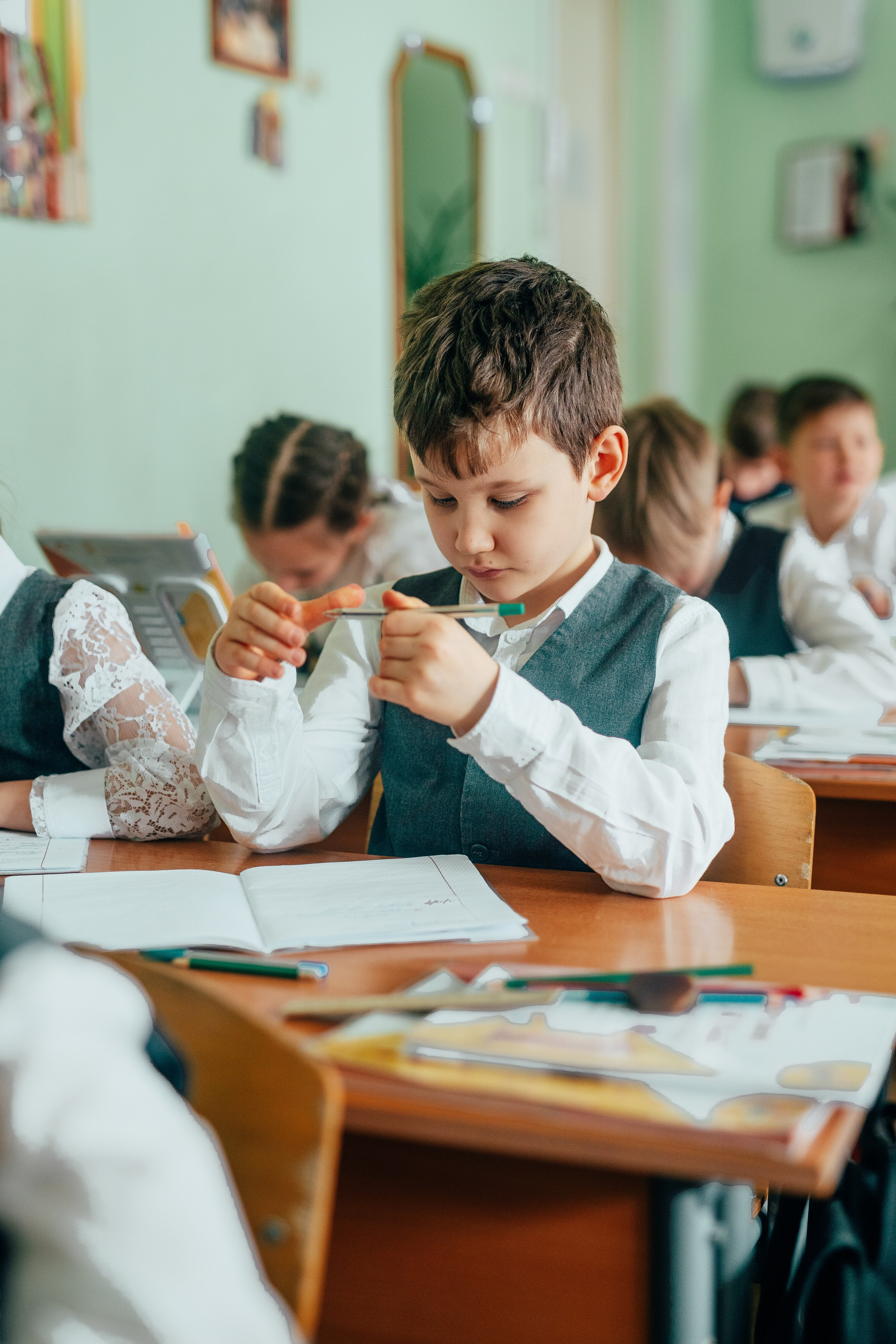 1 класс. Школьные альбомы и альбомы для детского сада. Юлия Осипова. Москва