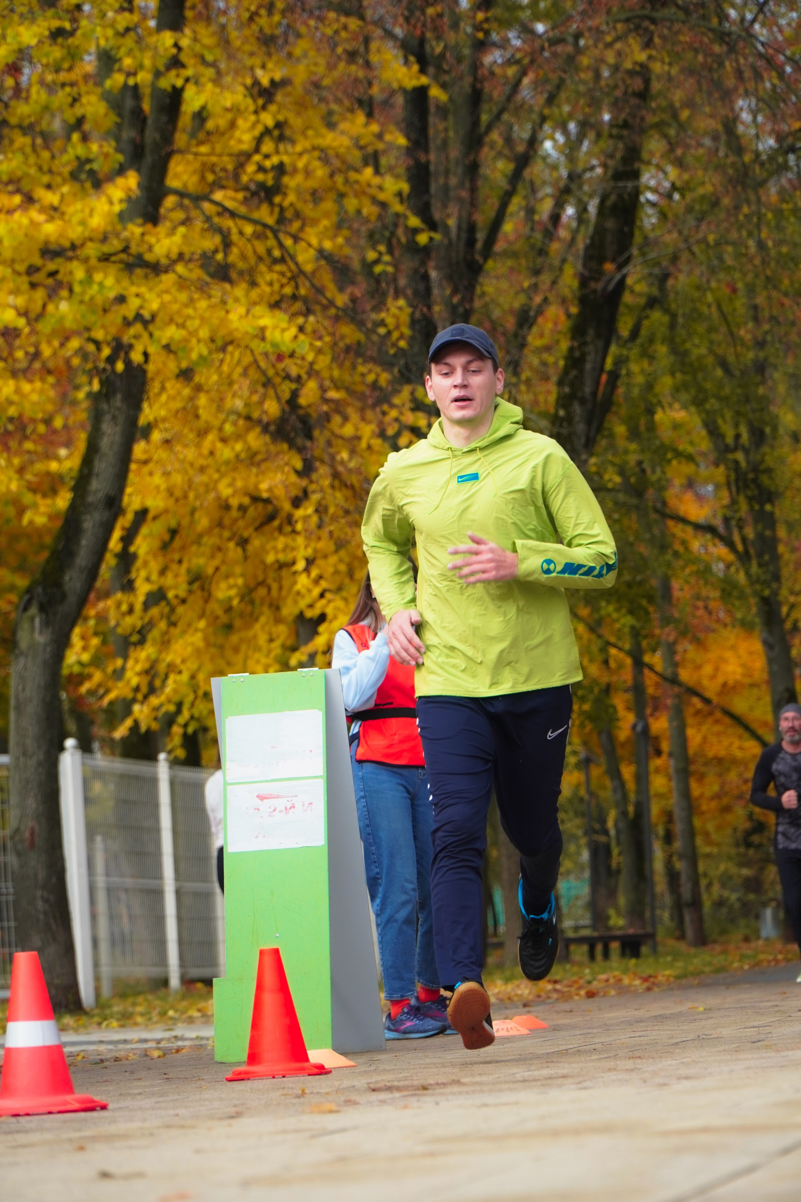 5 вёрст Наташинский 11 октября 2025. Роман Капилюшов. Бег. Фото. Видео. г. Люберцы