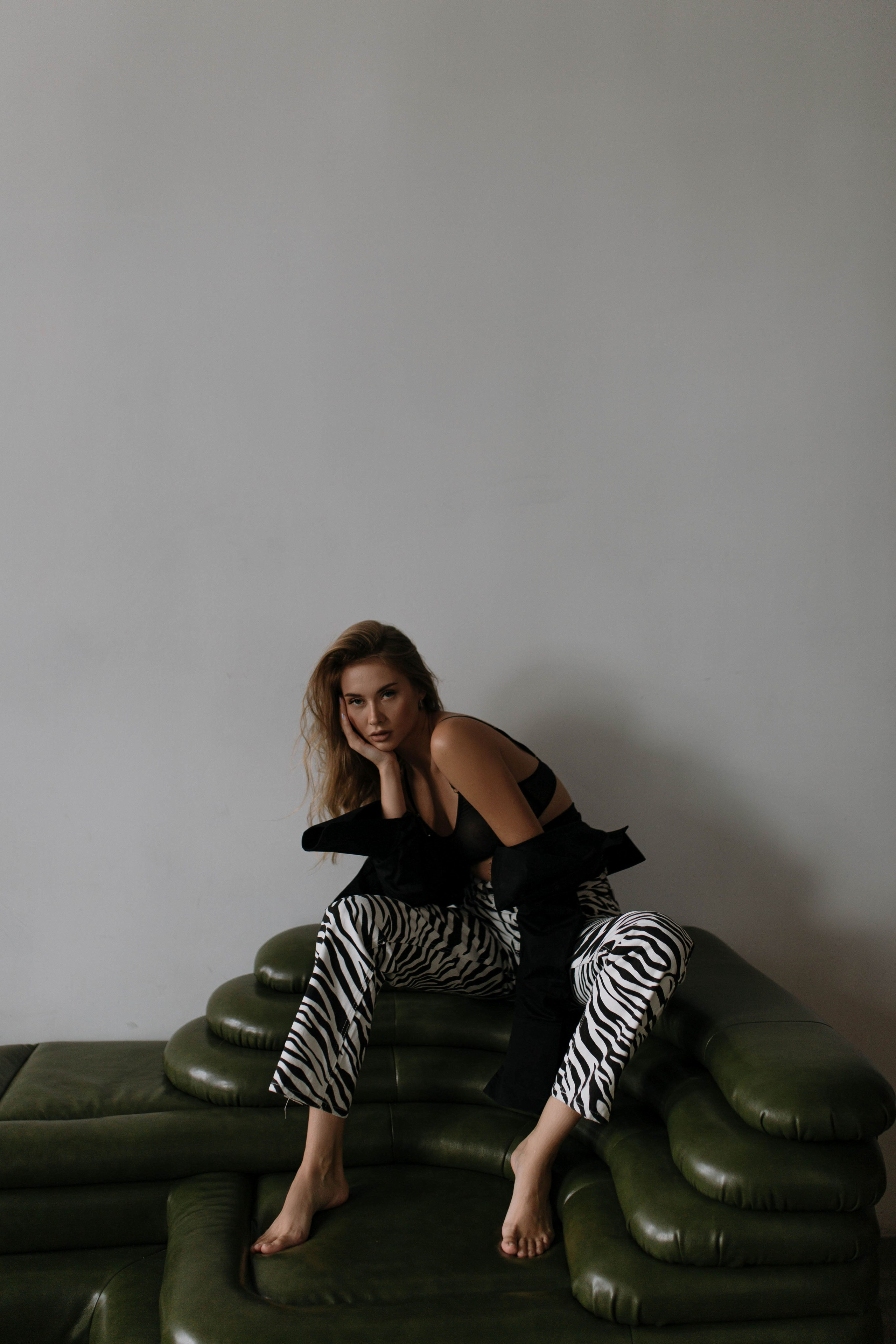 Портфолио со студийными съемками. Женский и свадебный фотограф Анастасия Митрохина