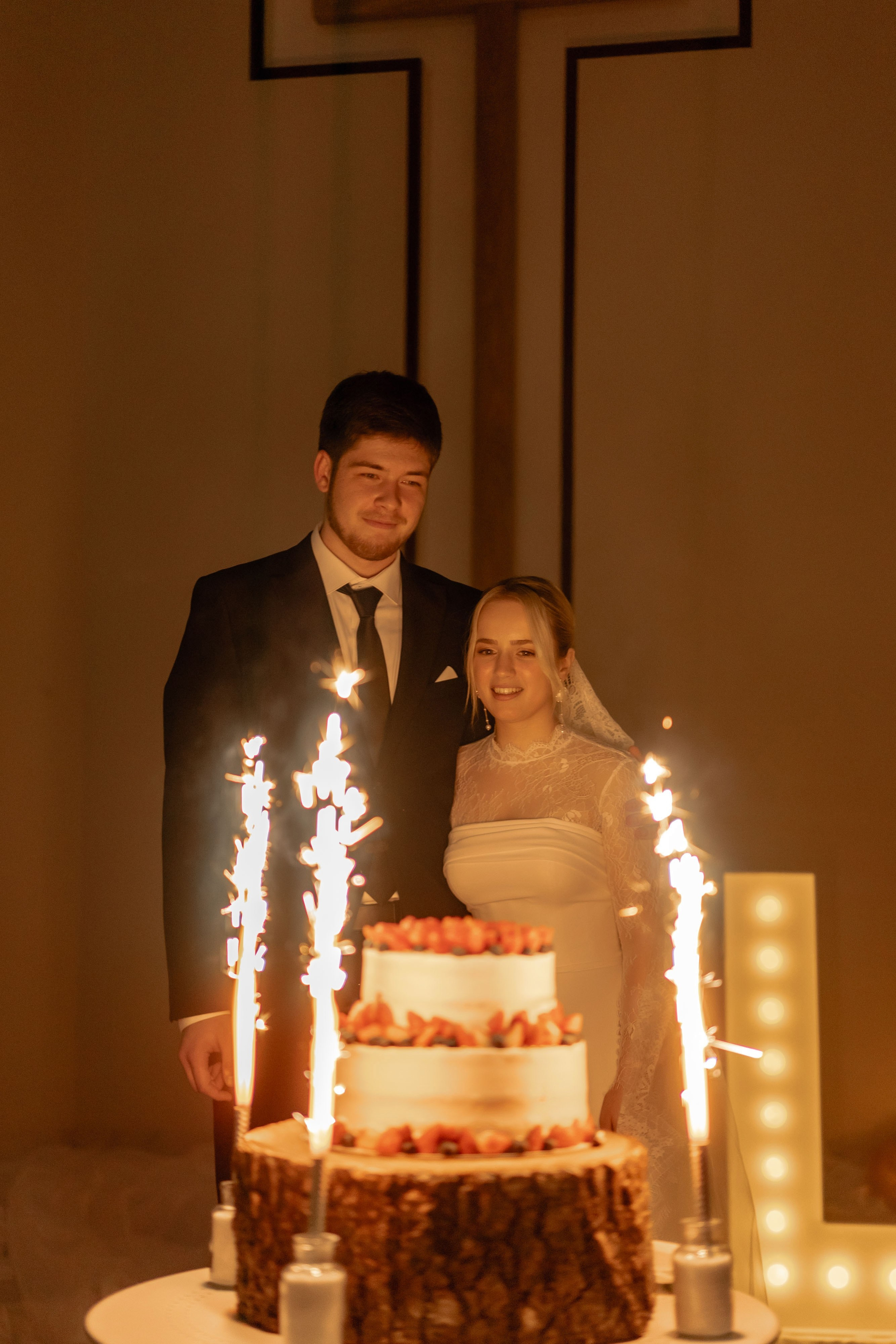 Свадьба в Уфе, венчание в Евангелическо-Лютеранская церкви. Свадебный фотограф в Уфе — Данилова Елена