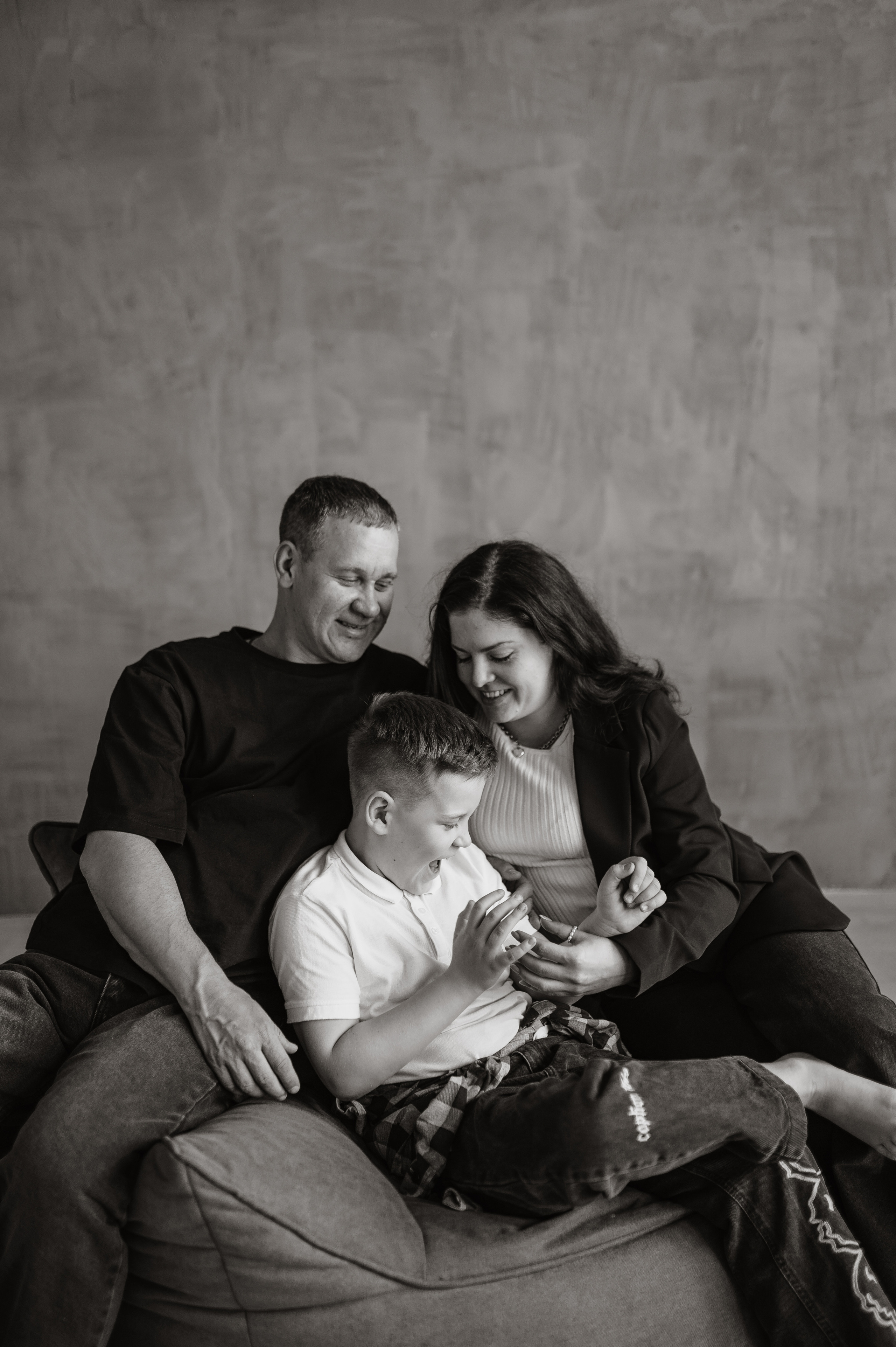 Чб семейная съёмка. Фотограф в Туле|Москве. Контент-съёмка, женские портреты, репортажные и съёмки для брендов