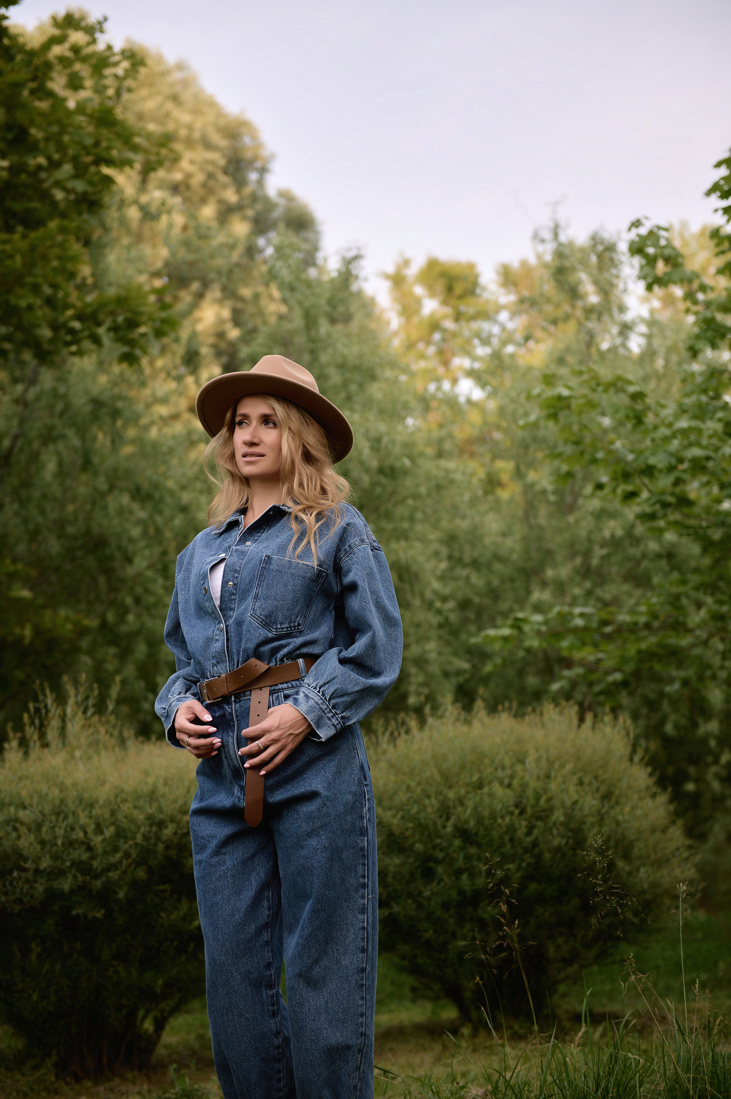 Фотодень ЛЕТО. СОЛНЦЕ. КОРТ. Фотограф в Туле|Москве. Контент-съёмка, женские портреты, репортажные и съёмки для брендов