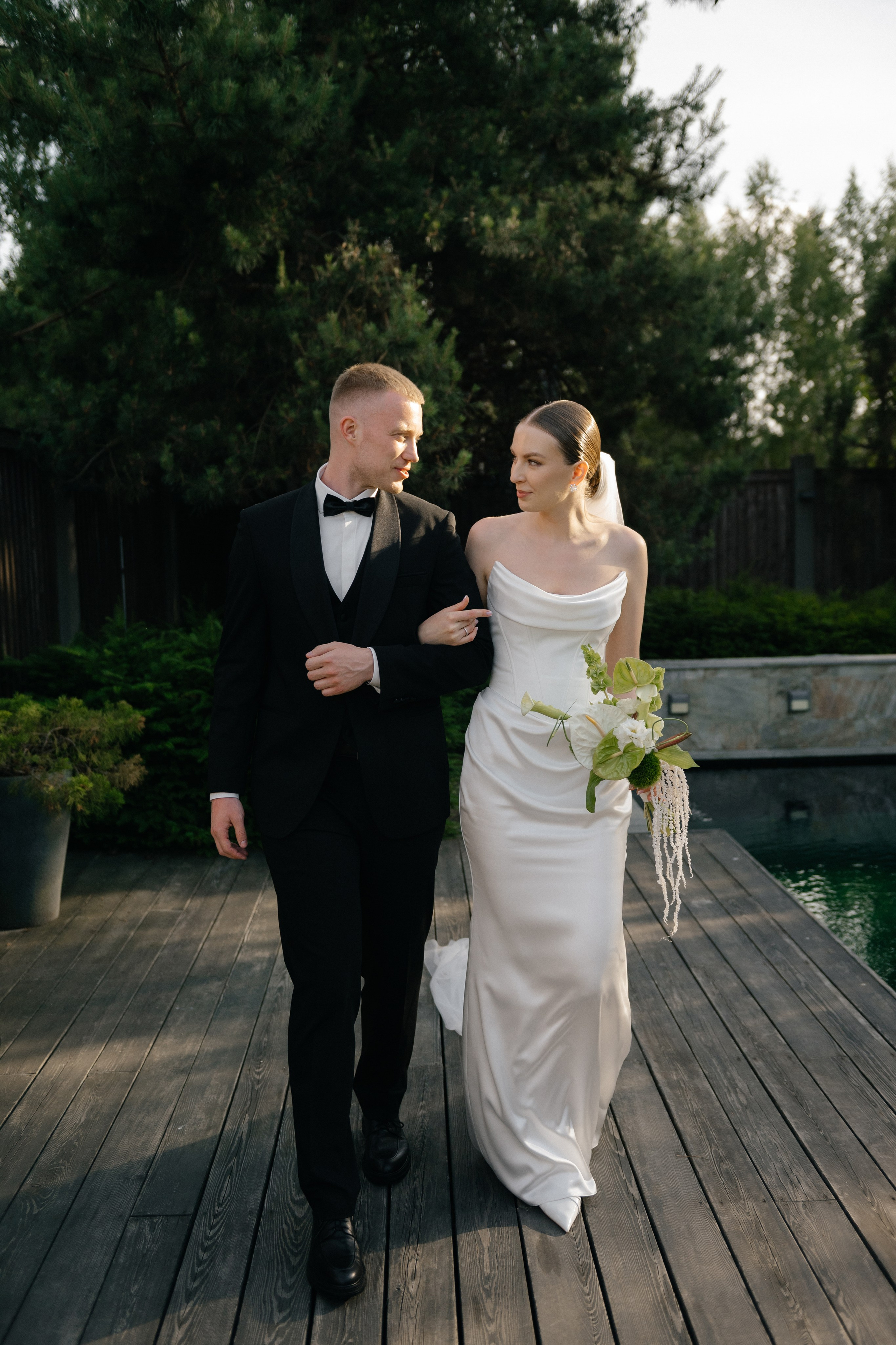Wedding day in DELICE CHALET. Wedding PHOTOGRAPHER Andrew Vnukov