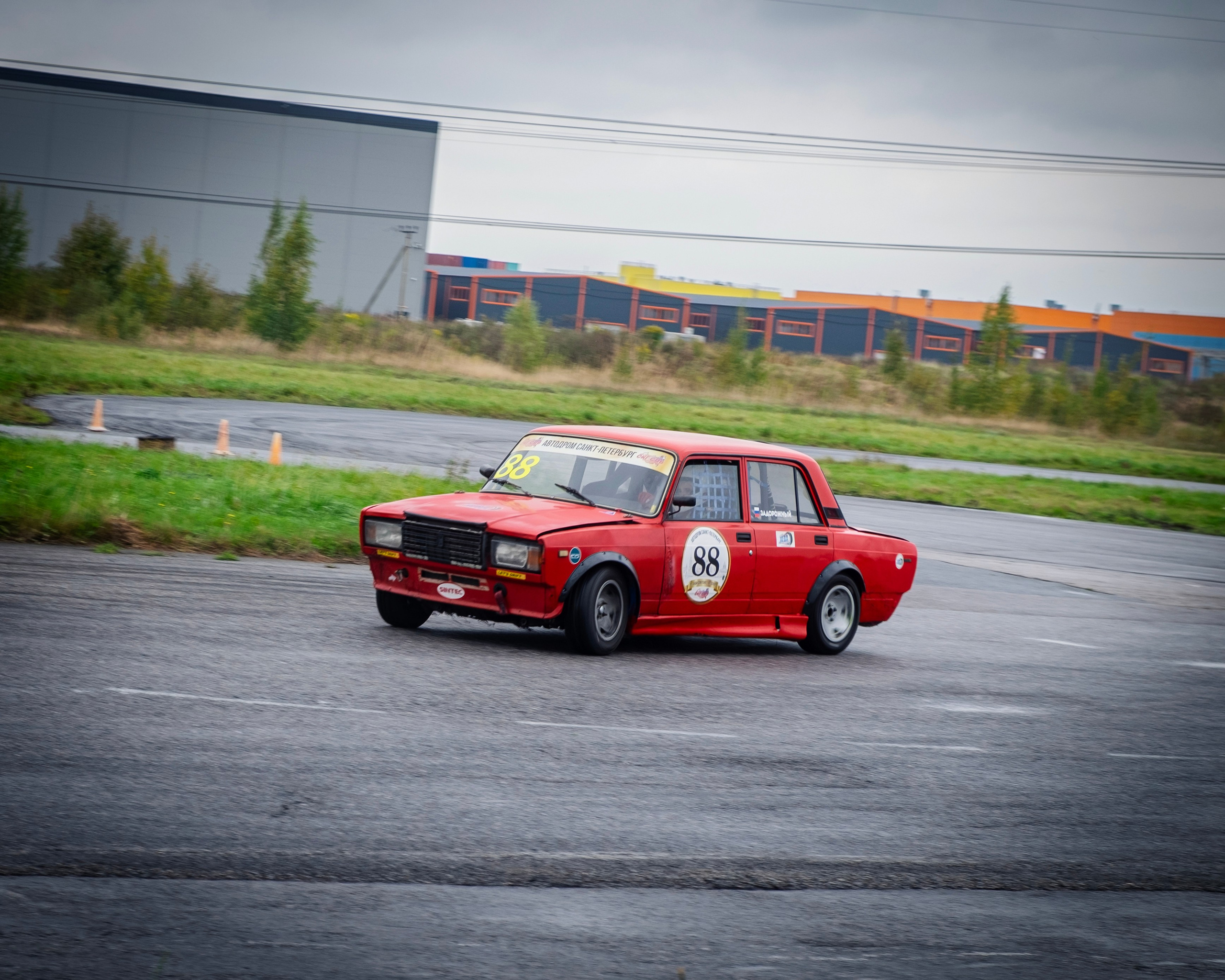 AUTODROM FEST 21.09.25. Автомобильные фотографии и рисунки в Санкт-Петербурги Пашков Дмитрий
