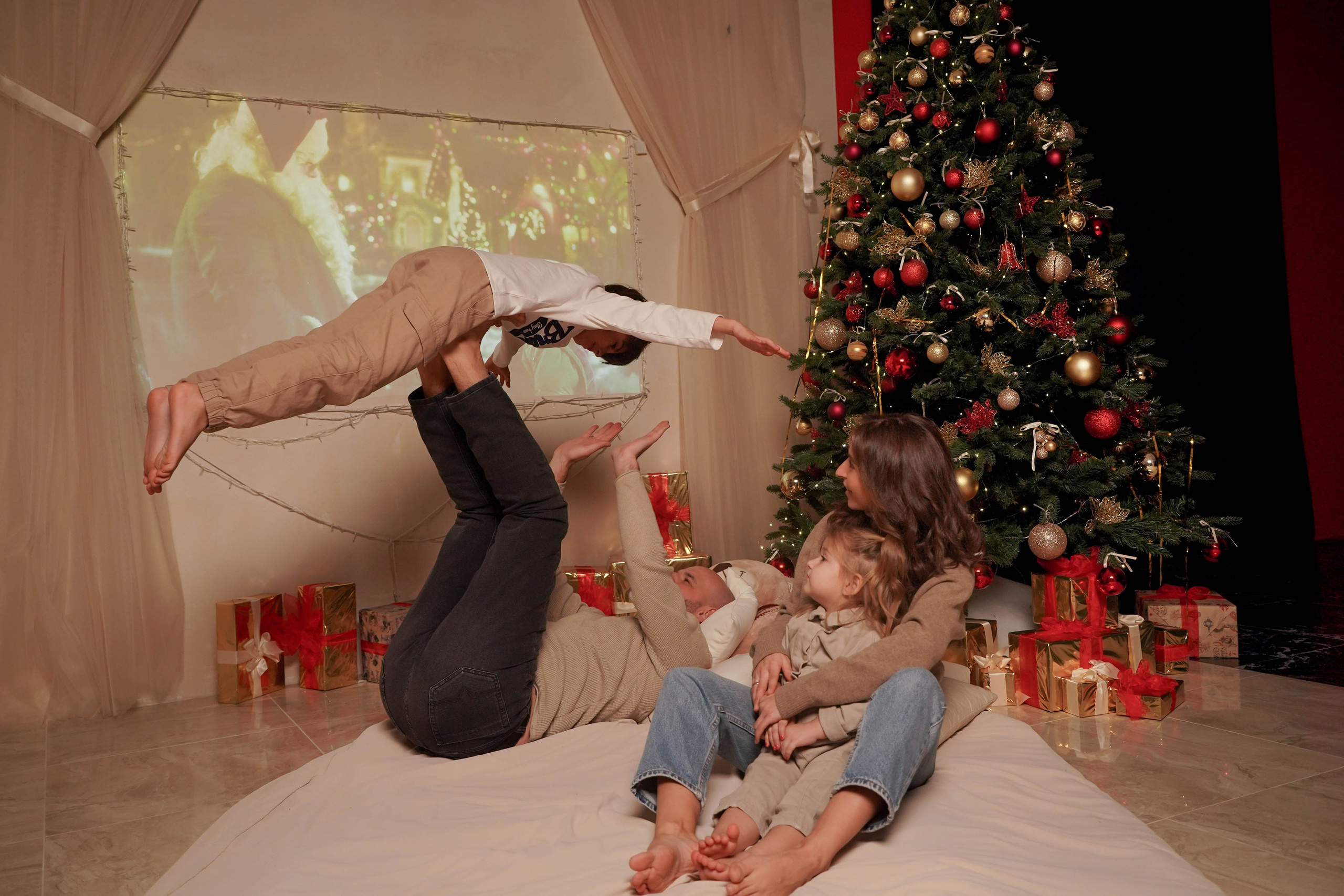 Илюнины — новогодняя фотосессия. Семейный и детский фотограф Зеленоград Кудашова Наиля