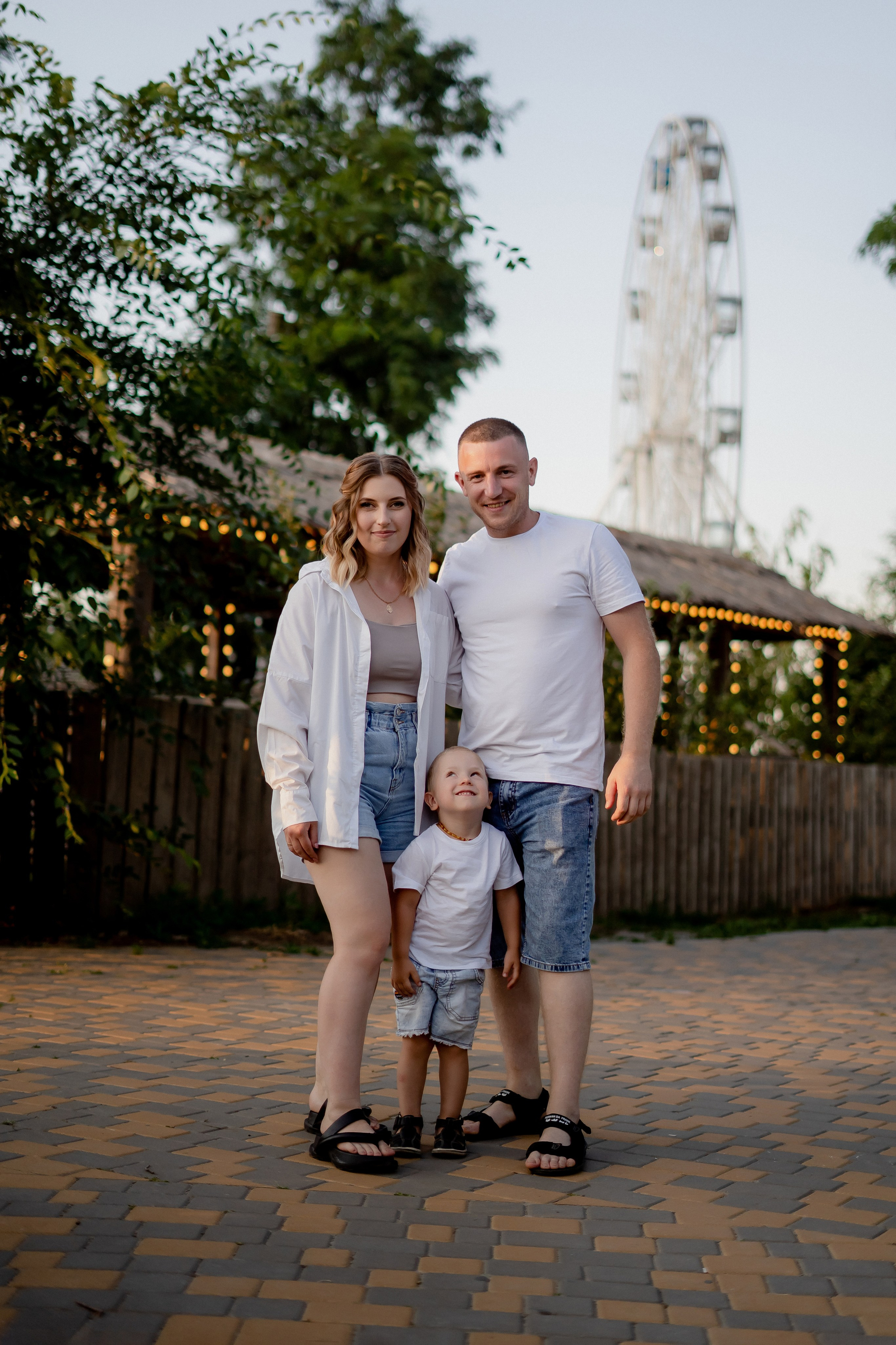 Вова Лена Миша. Фотограф Валерия Крахмалева