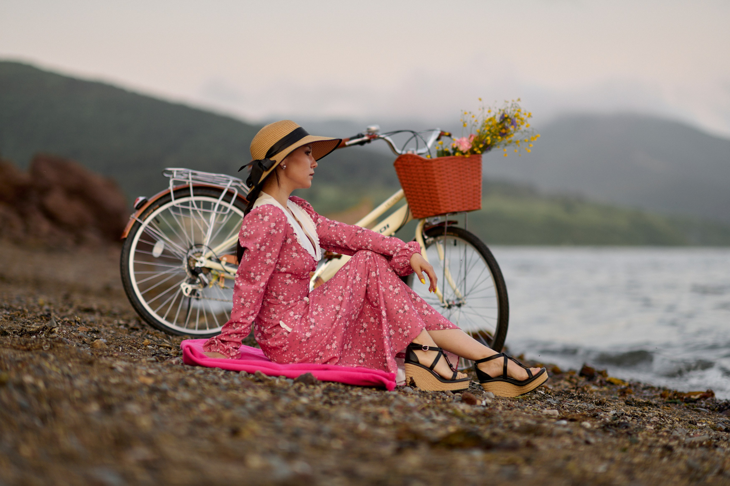 «я буду долго гнать велосипед»(29.06.2025). Фотограф Андрей Серенков