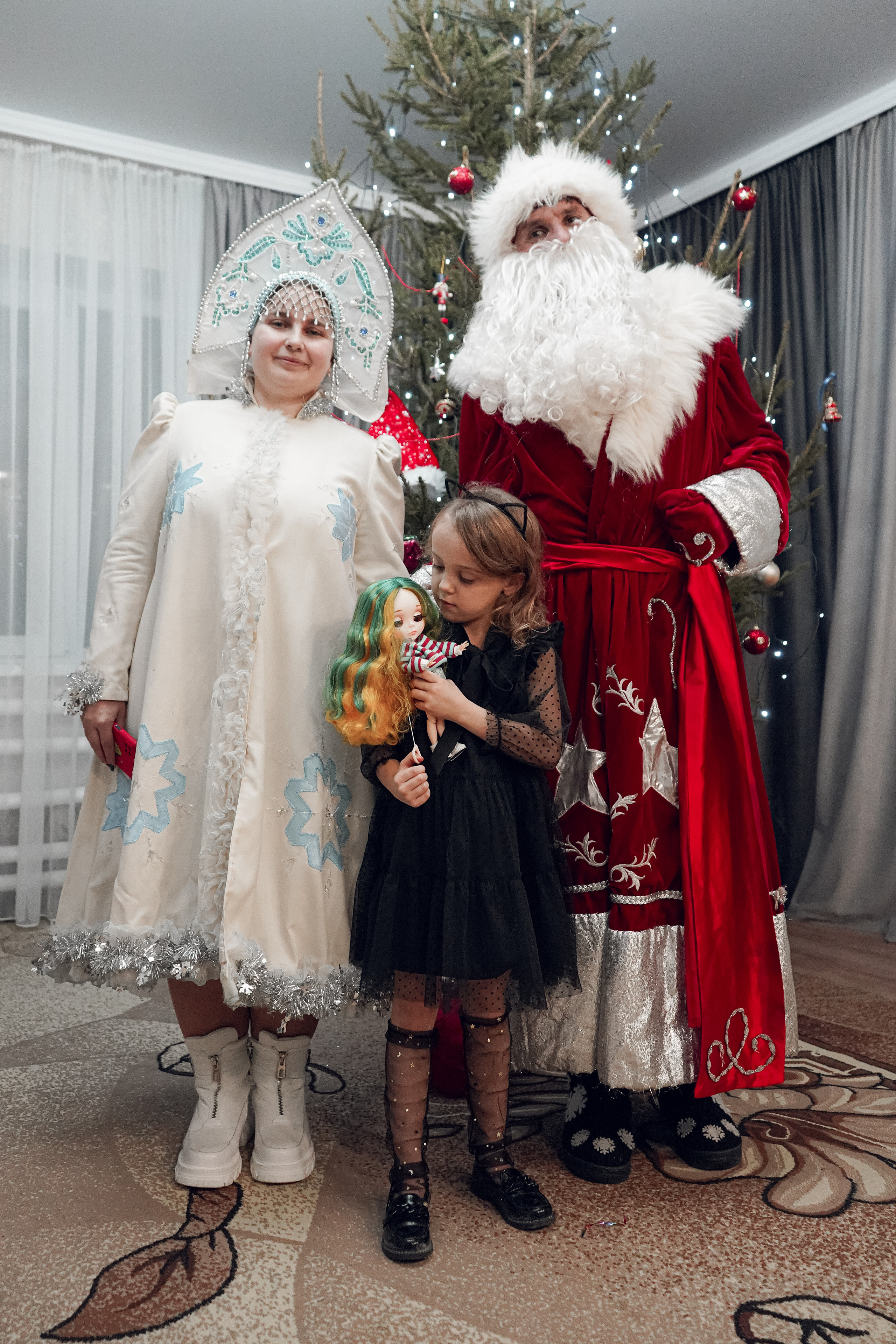 Поздравление Дедушки мороза и Снегурочки. Фотограф в Сочи Марина Барс