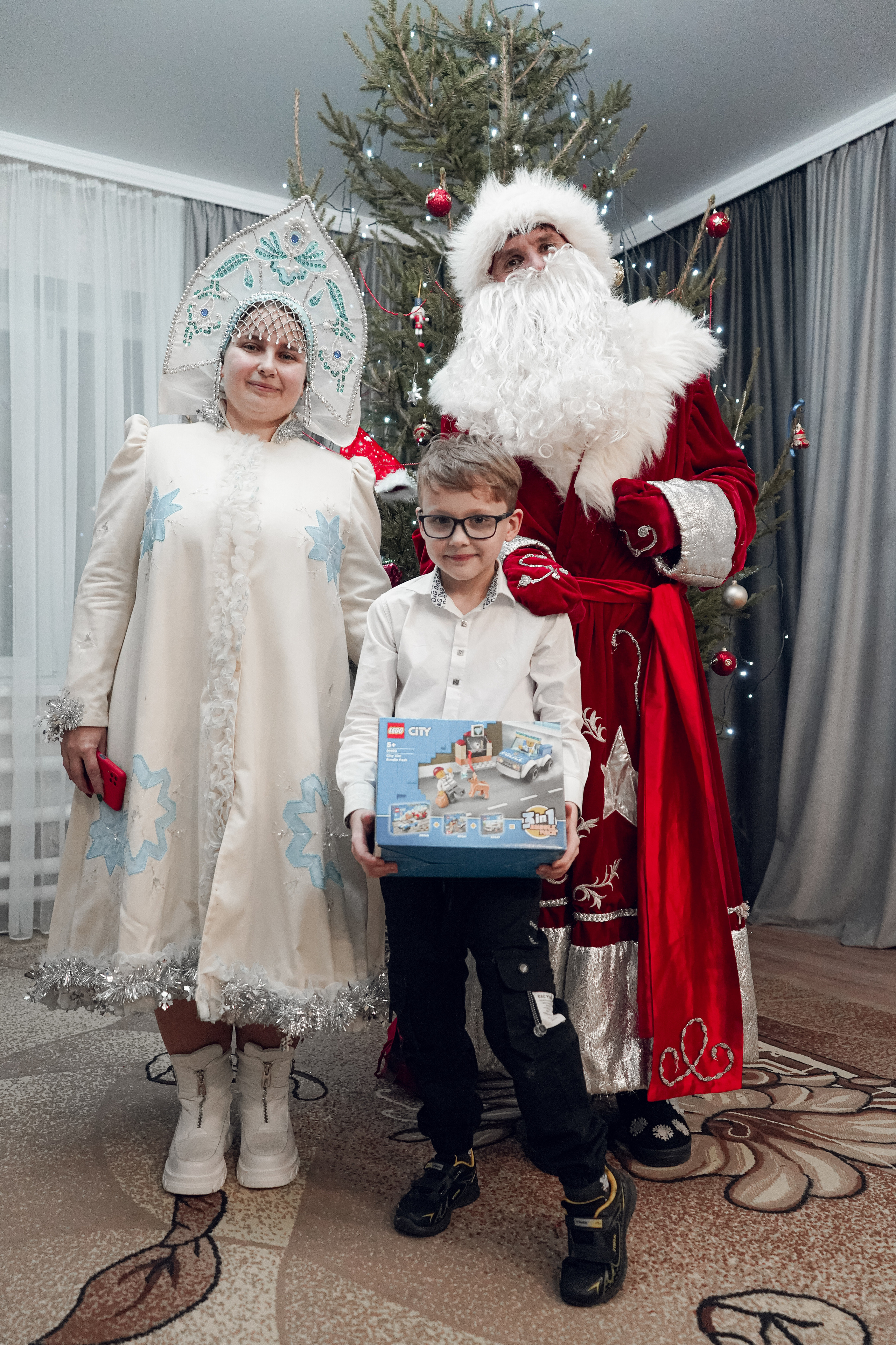 Поздравление Дедушки мороза и Снегурочки. Фотограф в Сочи Марина Барс