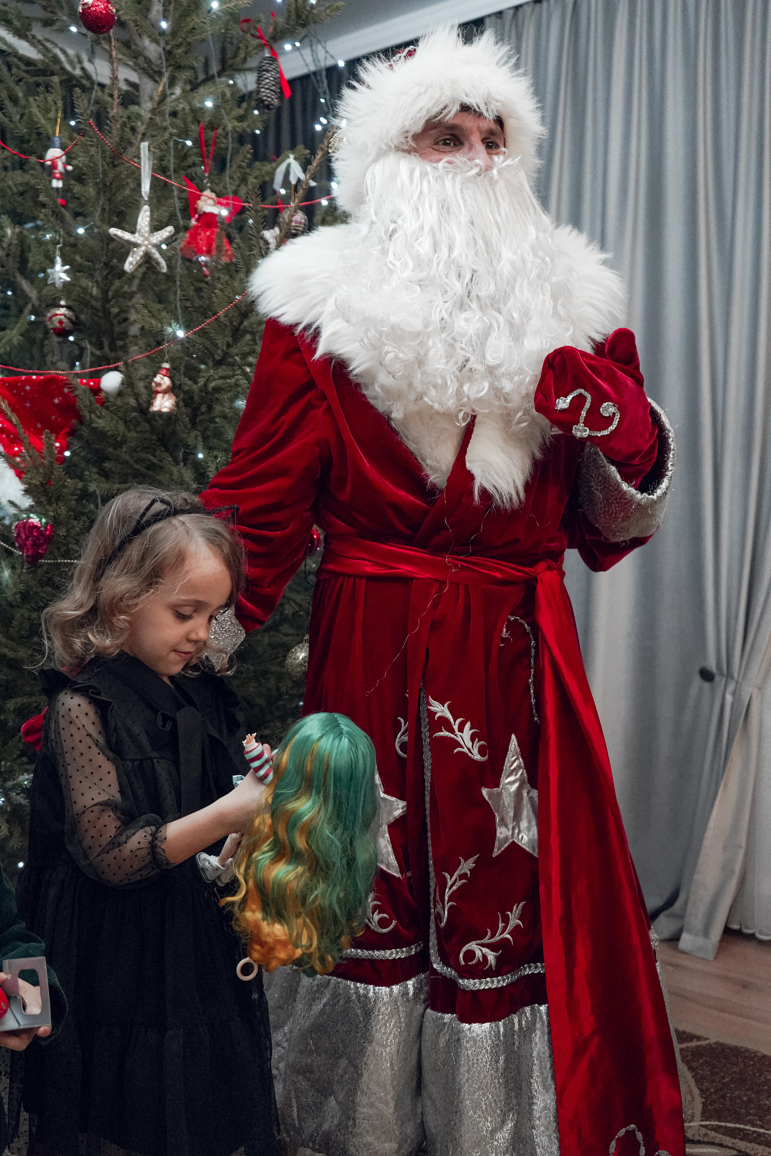 Поздравление Дедушки мороза и Снегурочки. Фотограф в Сочи Марина Барс