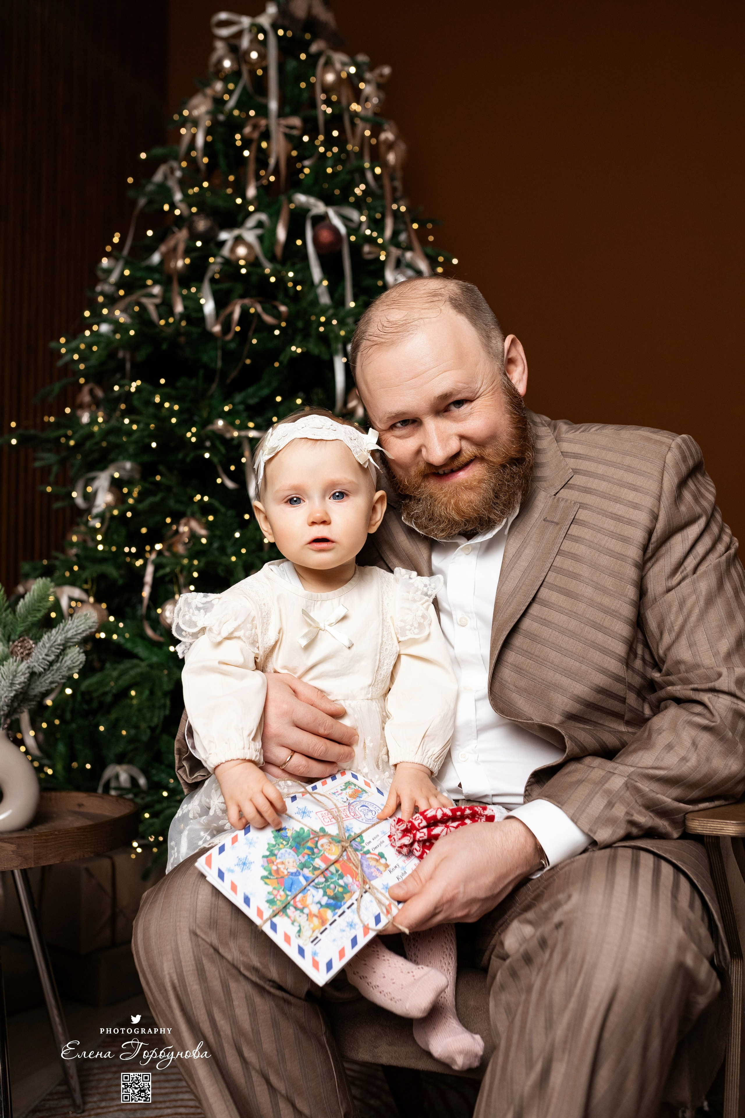 Семья Светланы. Студия Prestig Декабрь 2024. Фотограф Пермь. Свадьбы. Семья и дети, школа, д. сад. Фотокниги