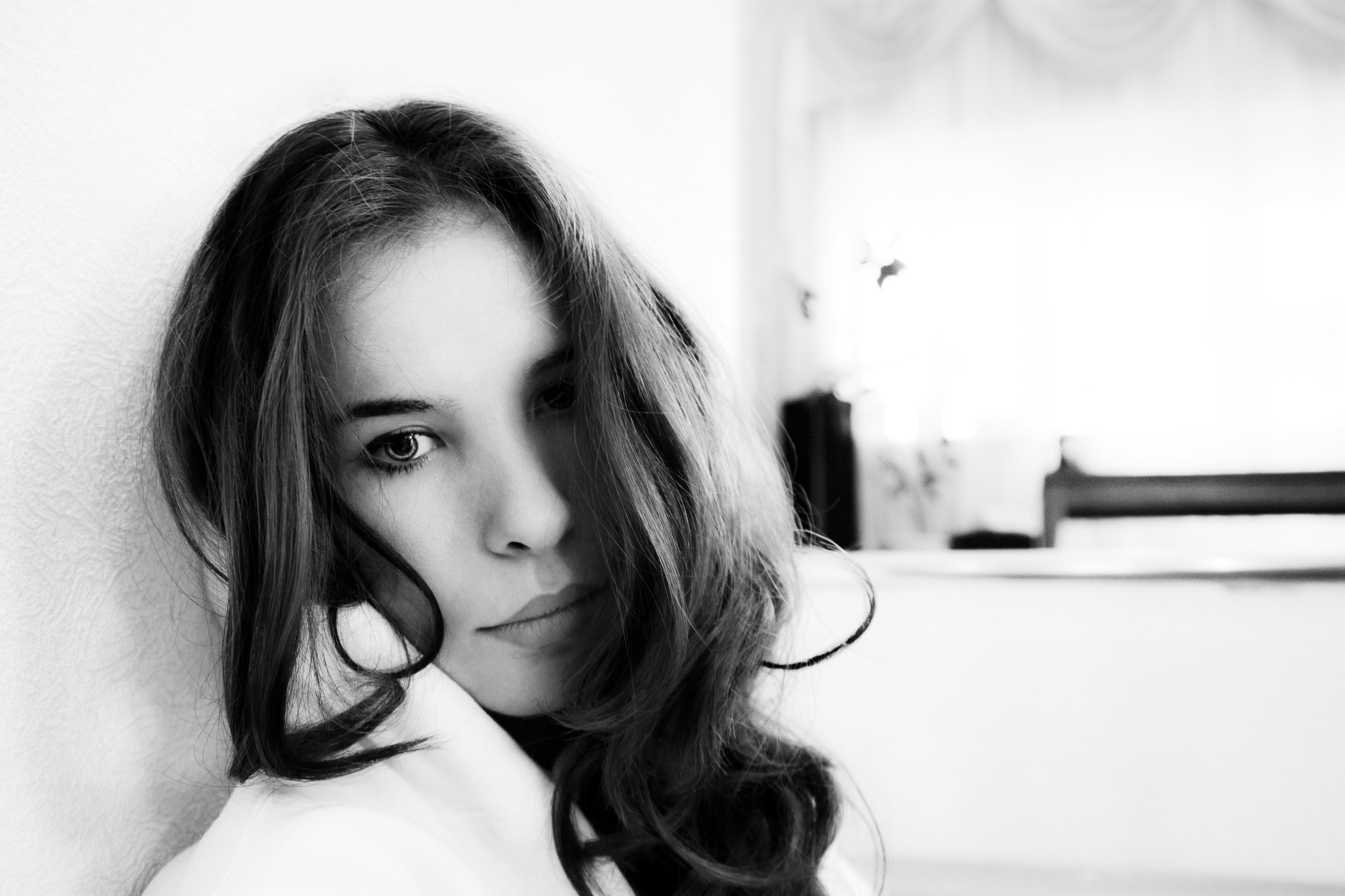 портретная фотосессия в домашней обстановке с выездом на дом