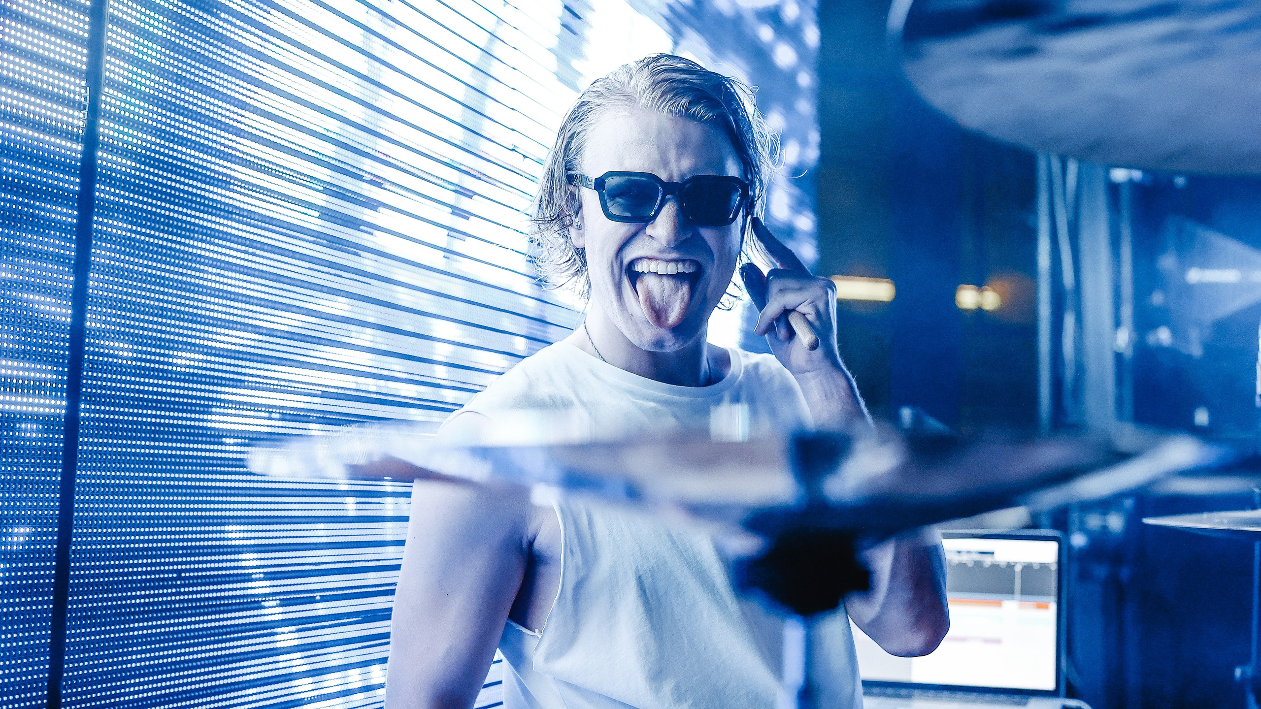 ПОЛ ПУНШ @GIPSY