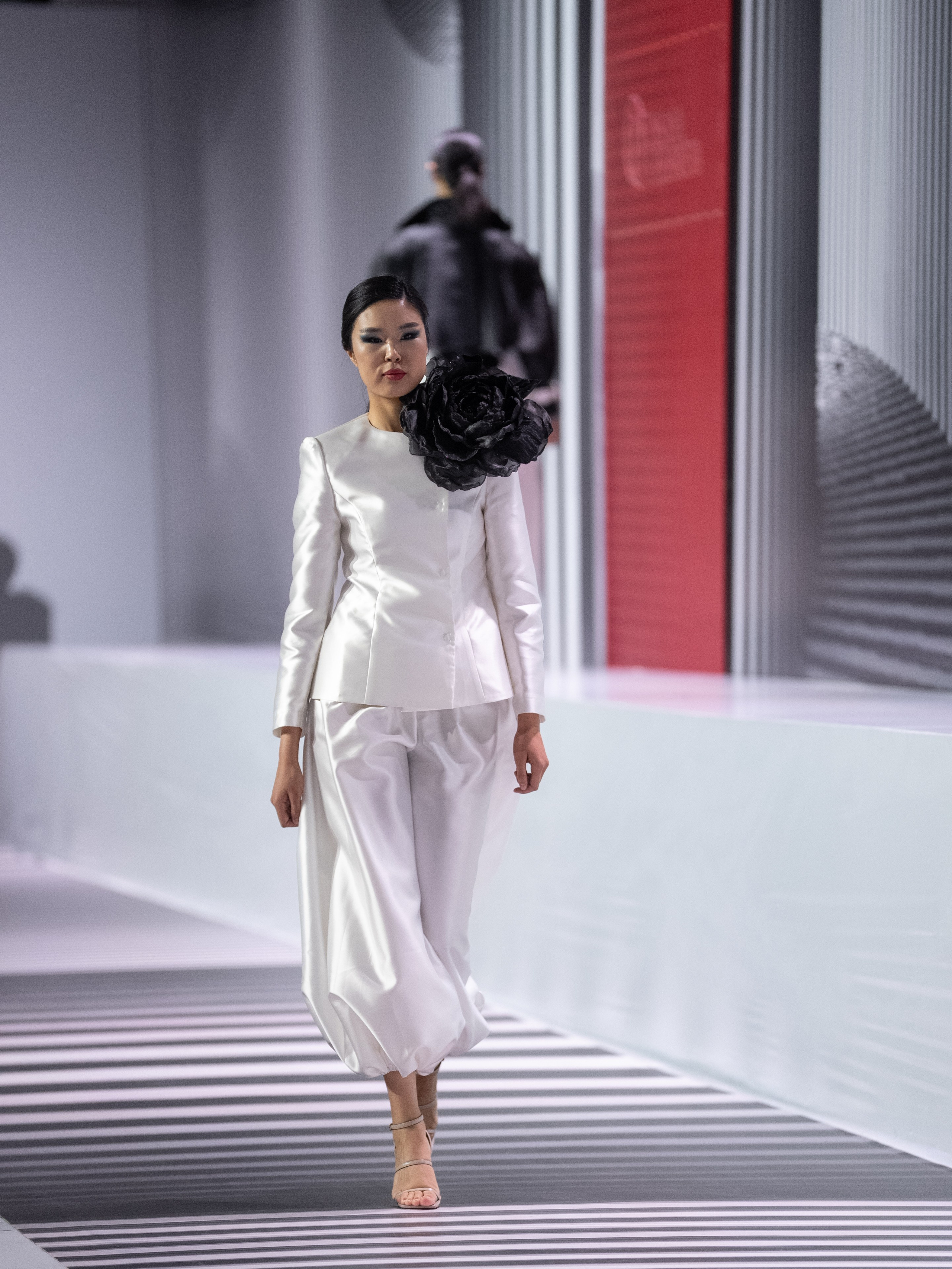 OKSANA UTELBAEVA. Сайт Алматинского НЮ АРТ, будуар и фэшн фотографа Дениса Карпенко