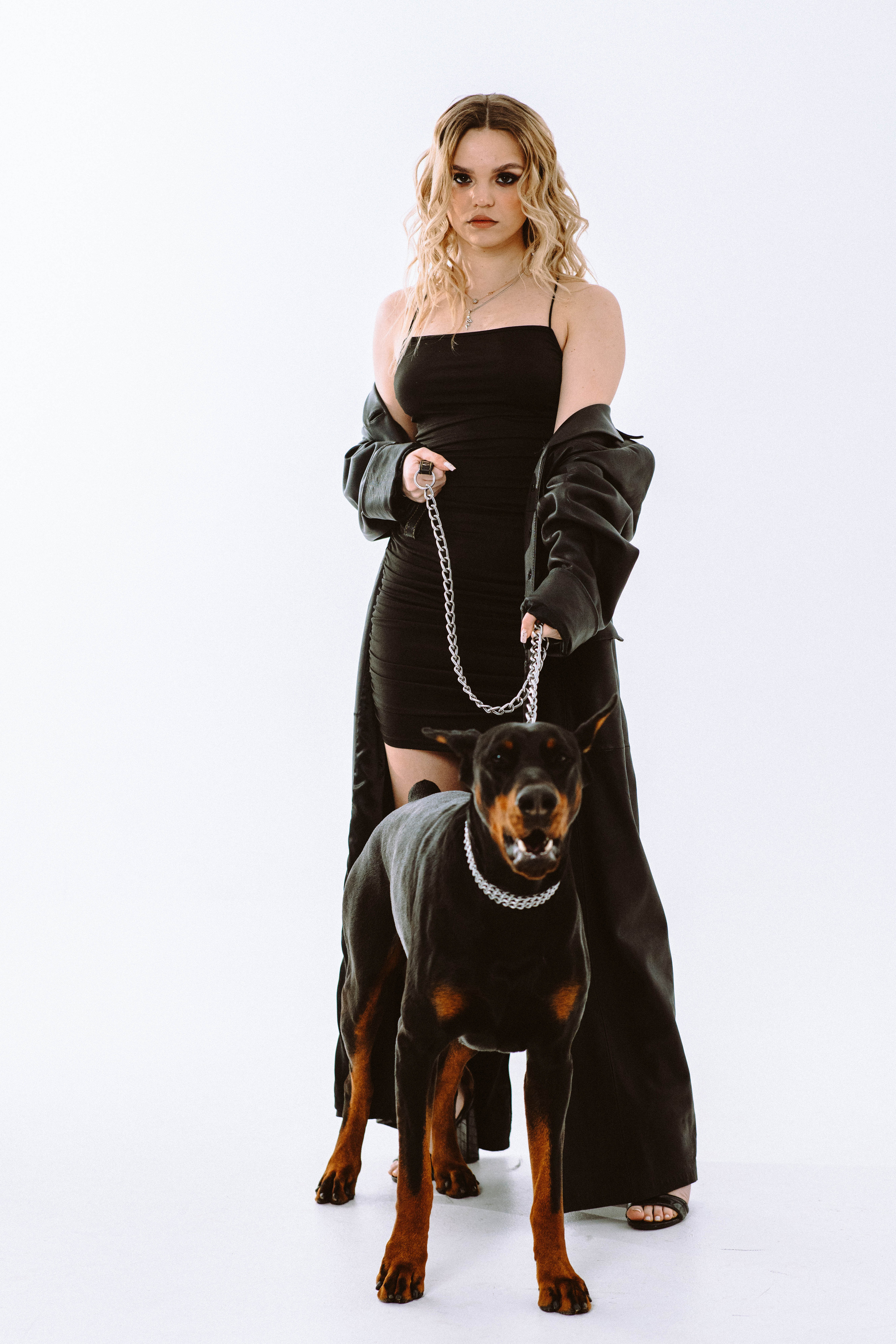 Фотодень с доберманом