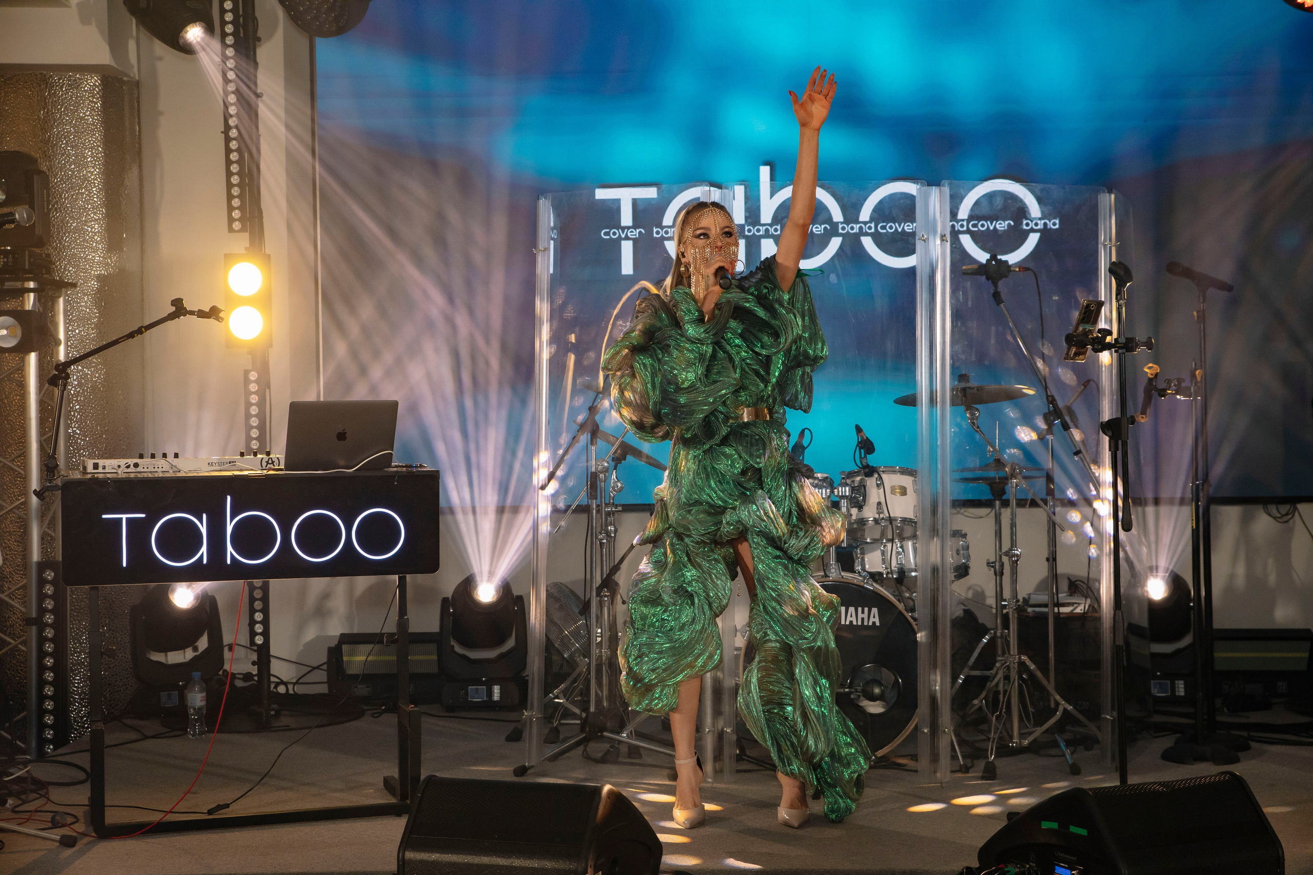 Свидание с La Riva Hall event space. Фотограф в Москве Яна Полосина