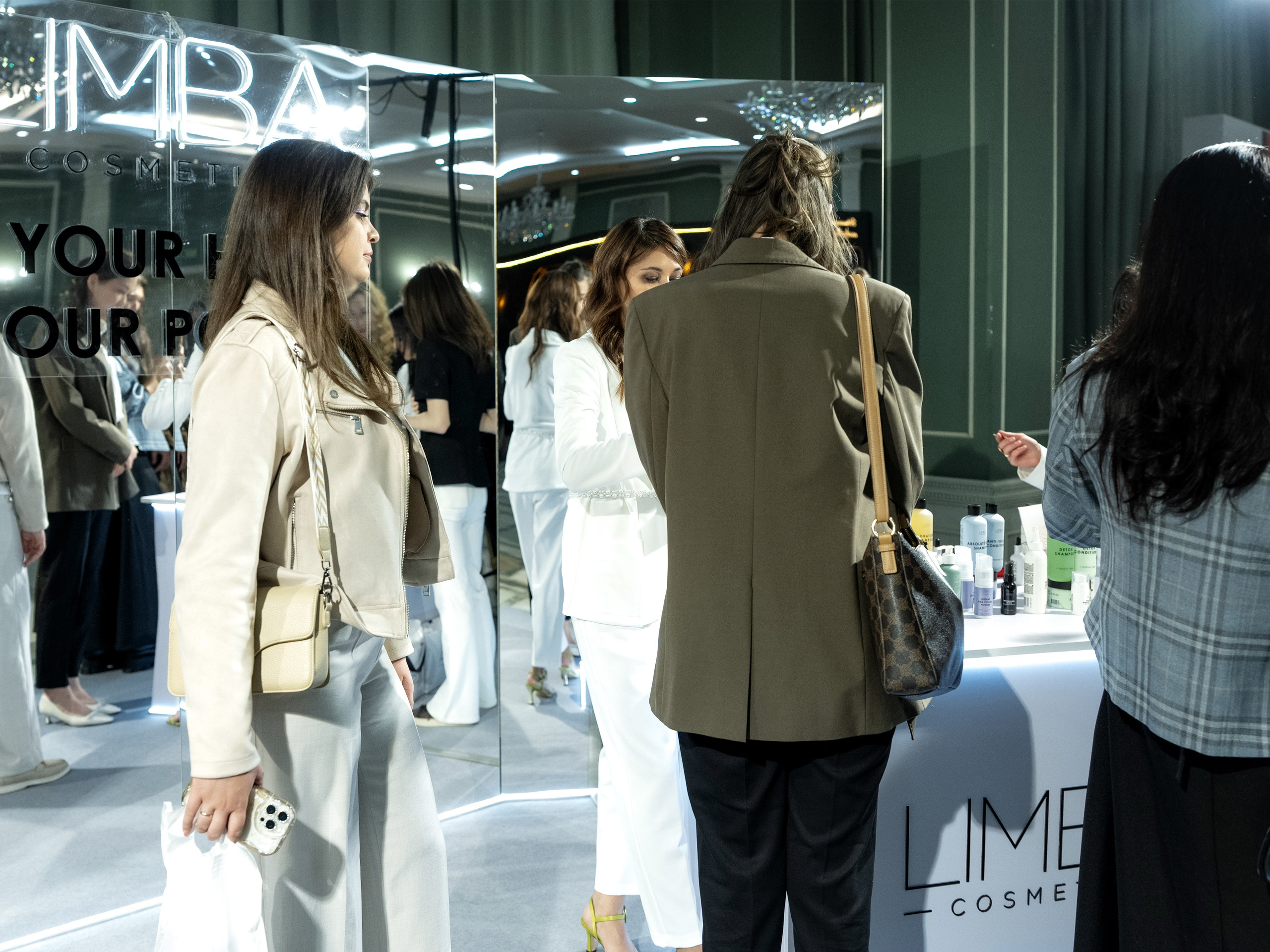 Backstage Day 2. Сайт Алматинского НЮ АРТ, будуар и фэшн фотографа Дениса Карпенко