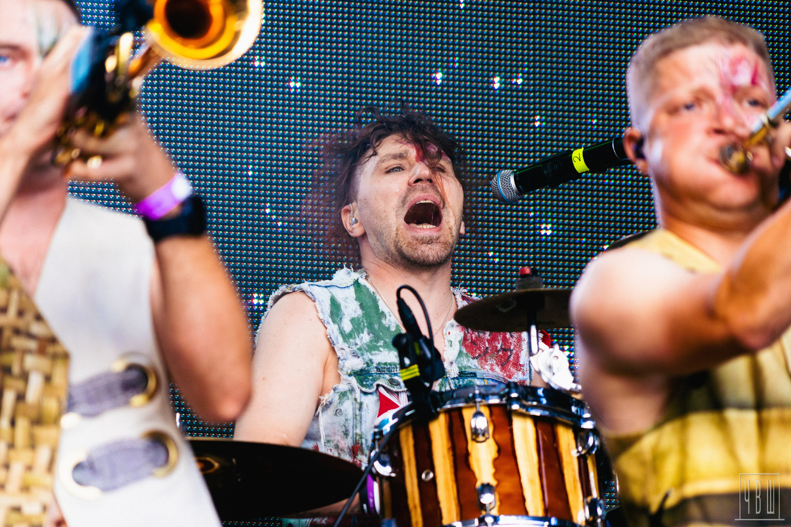 Живой! 2025, День Второй. Человек в Шляпе