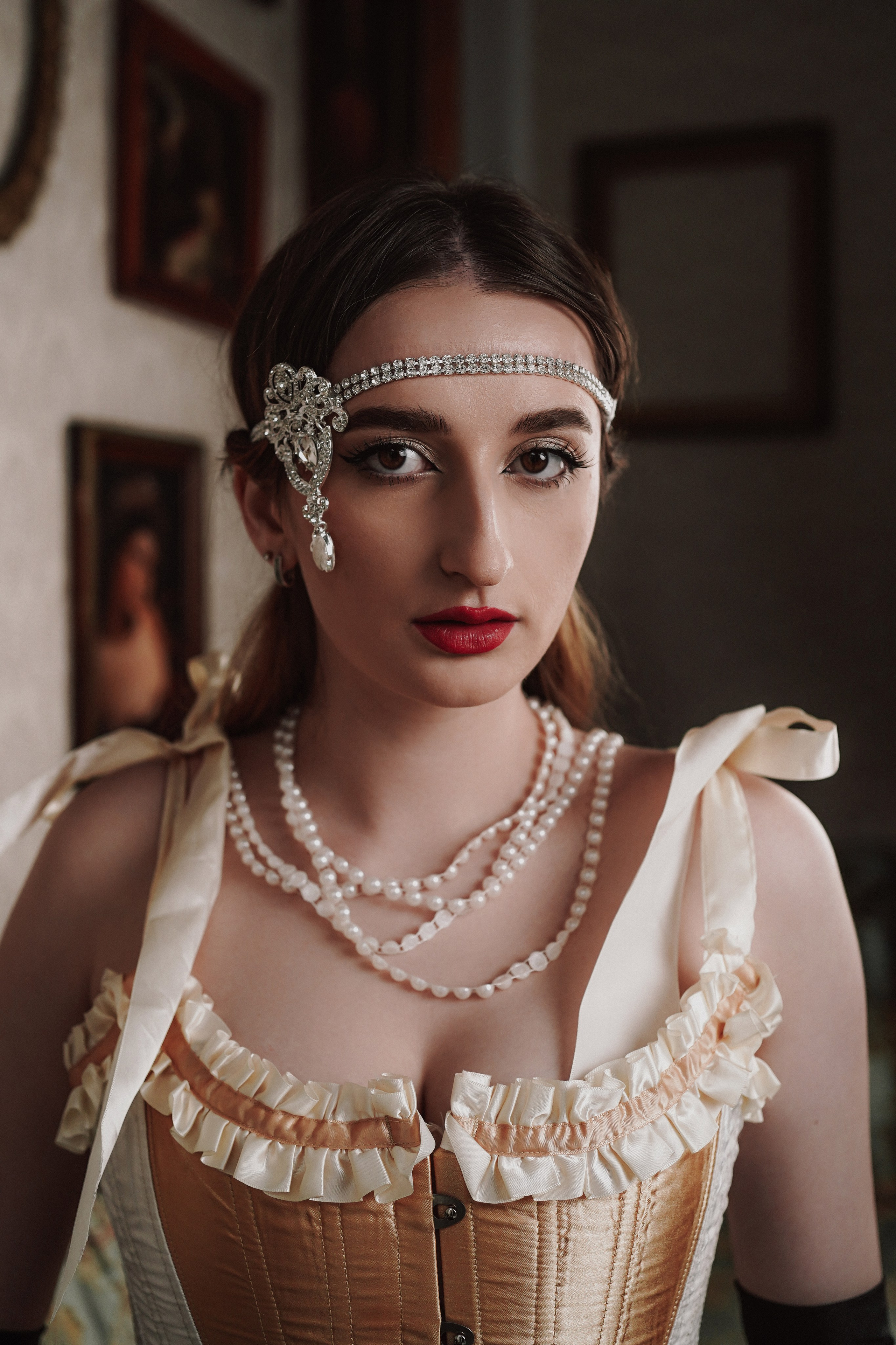 Фотостудия Белая комната. Женский фотограф в Ростове-на-Дону.Фотосессия Гэтсби. Свадебный фотограф в Ростове-на-Дону. Таинство Крещения и Венчания, семейные фотосессии. Алёна Чёботова