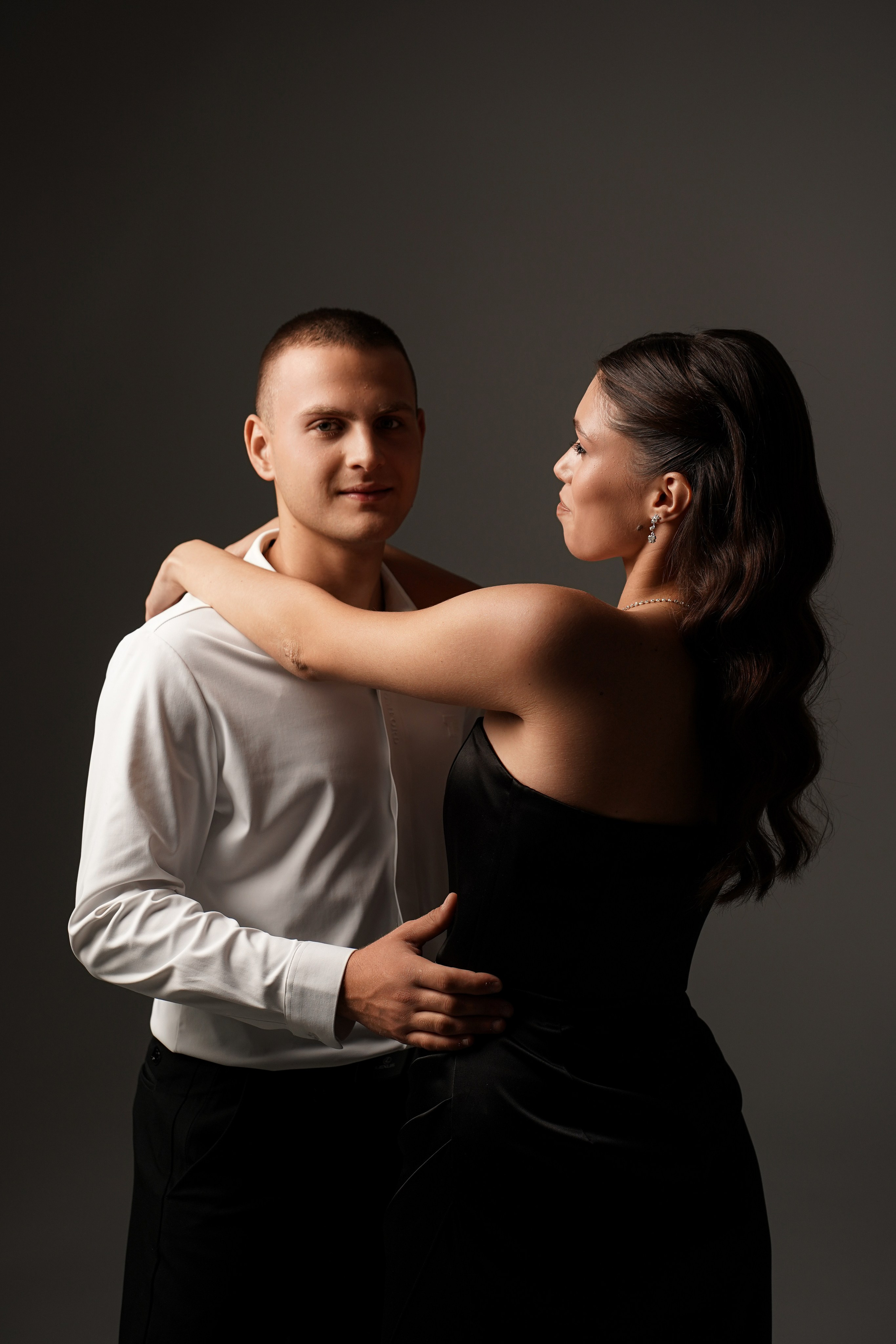 Фотосессия на циклораме. Свадебный фотограф в Ростове-на-Дону. Таинство Крещения и Венчания, семейные фотосессии. Алёна Чёботова