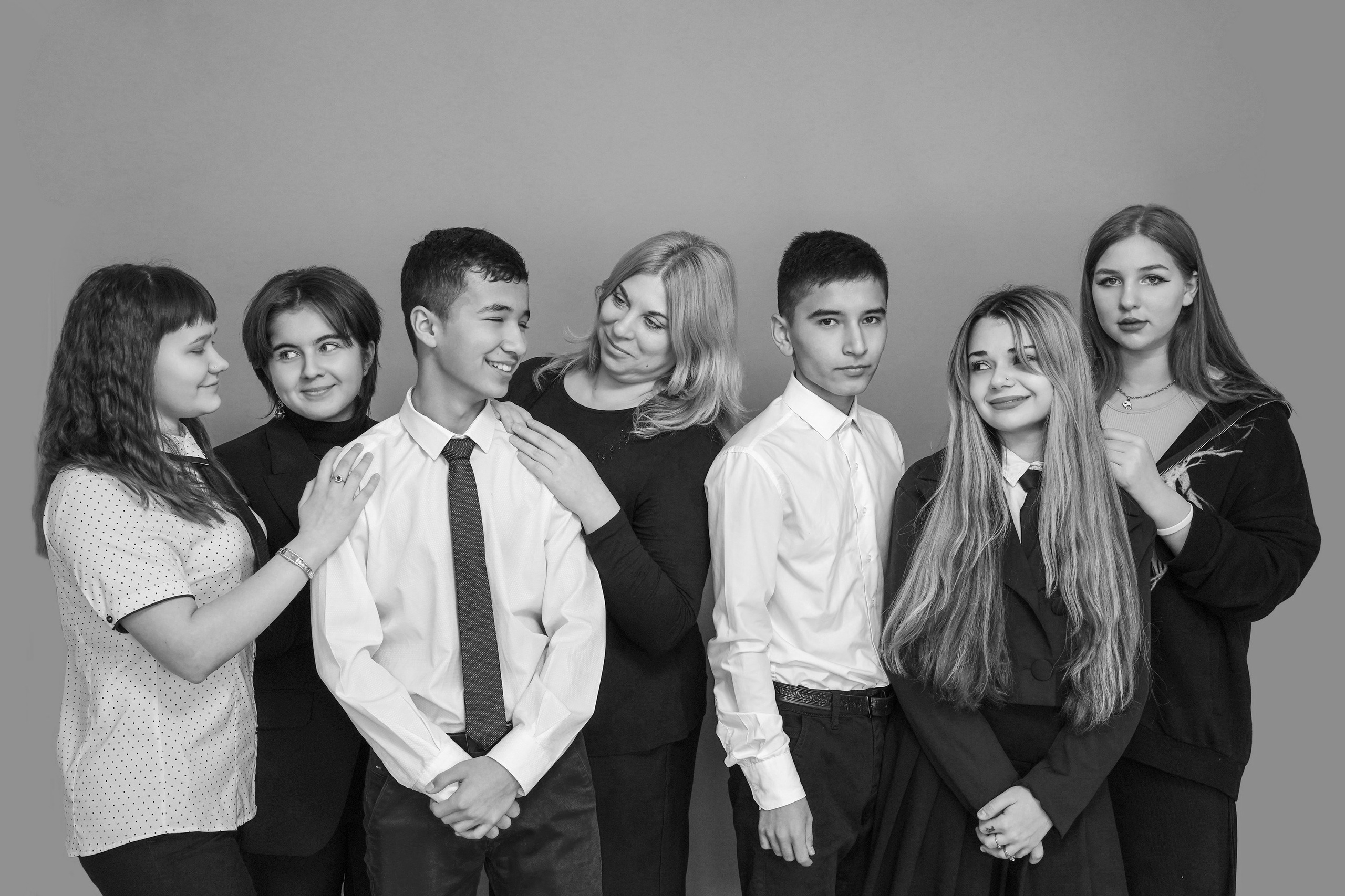 Мелкие группы / старшие классы. MEMENTO.Выпускные альбомы, школьные, юбилейные и другие книги. Ростов-на-Дону