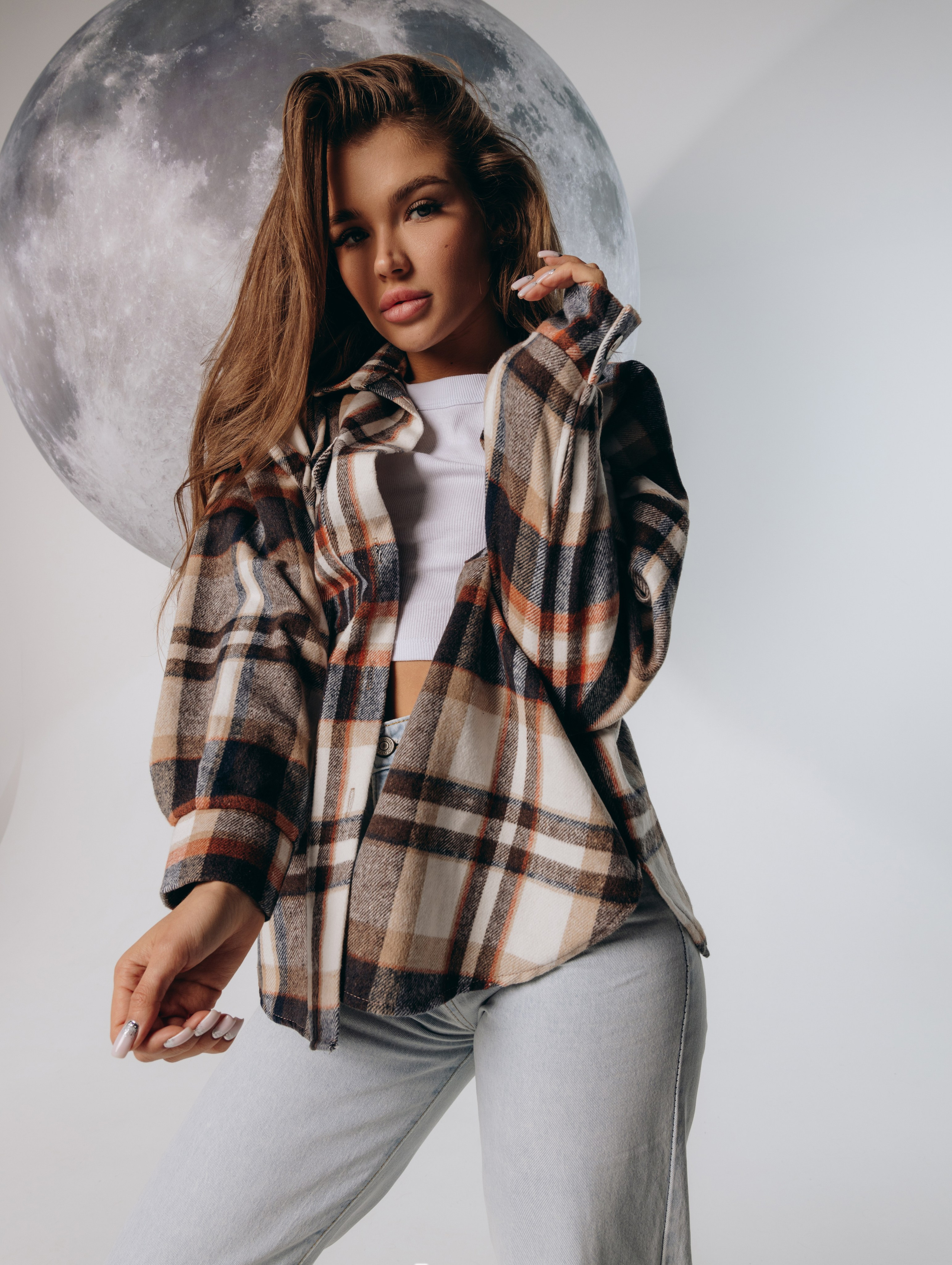 MOON SECRET. Фотограф для маркетплейсов в Москве Озерова Кристина