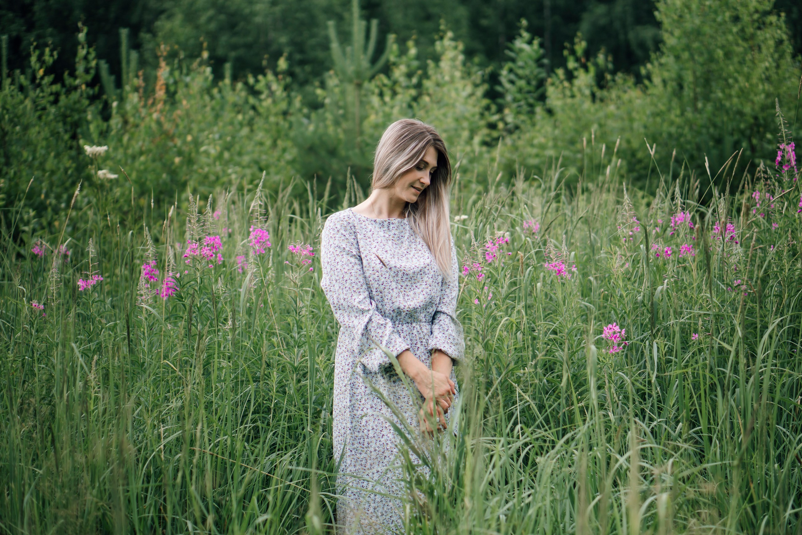 Семейная фотоссесия на природе. Свадебный фотограф в Дмитрове