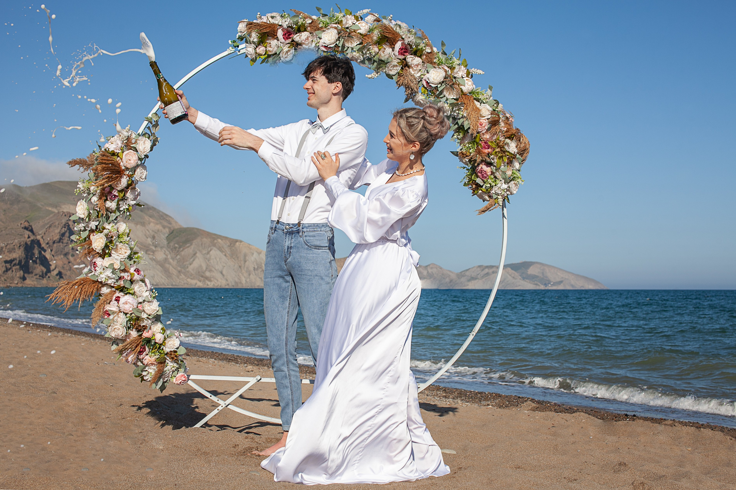 СВАДЕБНАЯ ПРОГУЛКА. Фотограф в Крыму