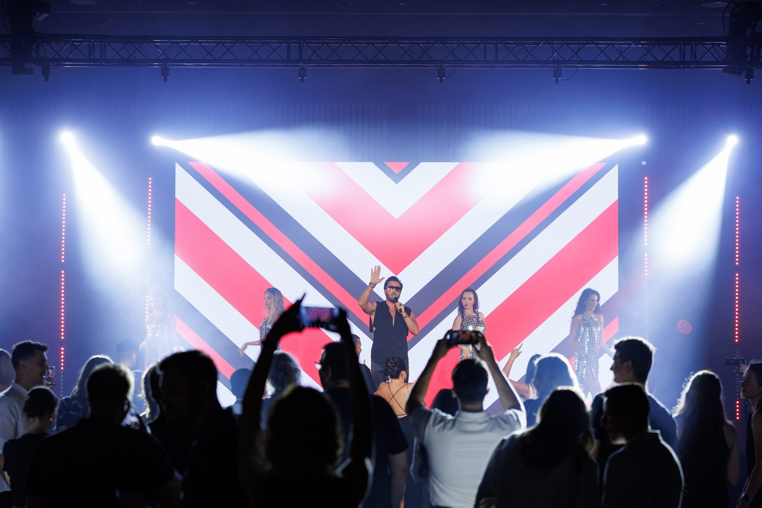 Event Photographer & Videographer in Dubai | Фотограф и видеограф в Дубае. Just production