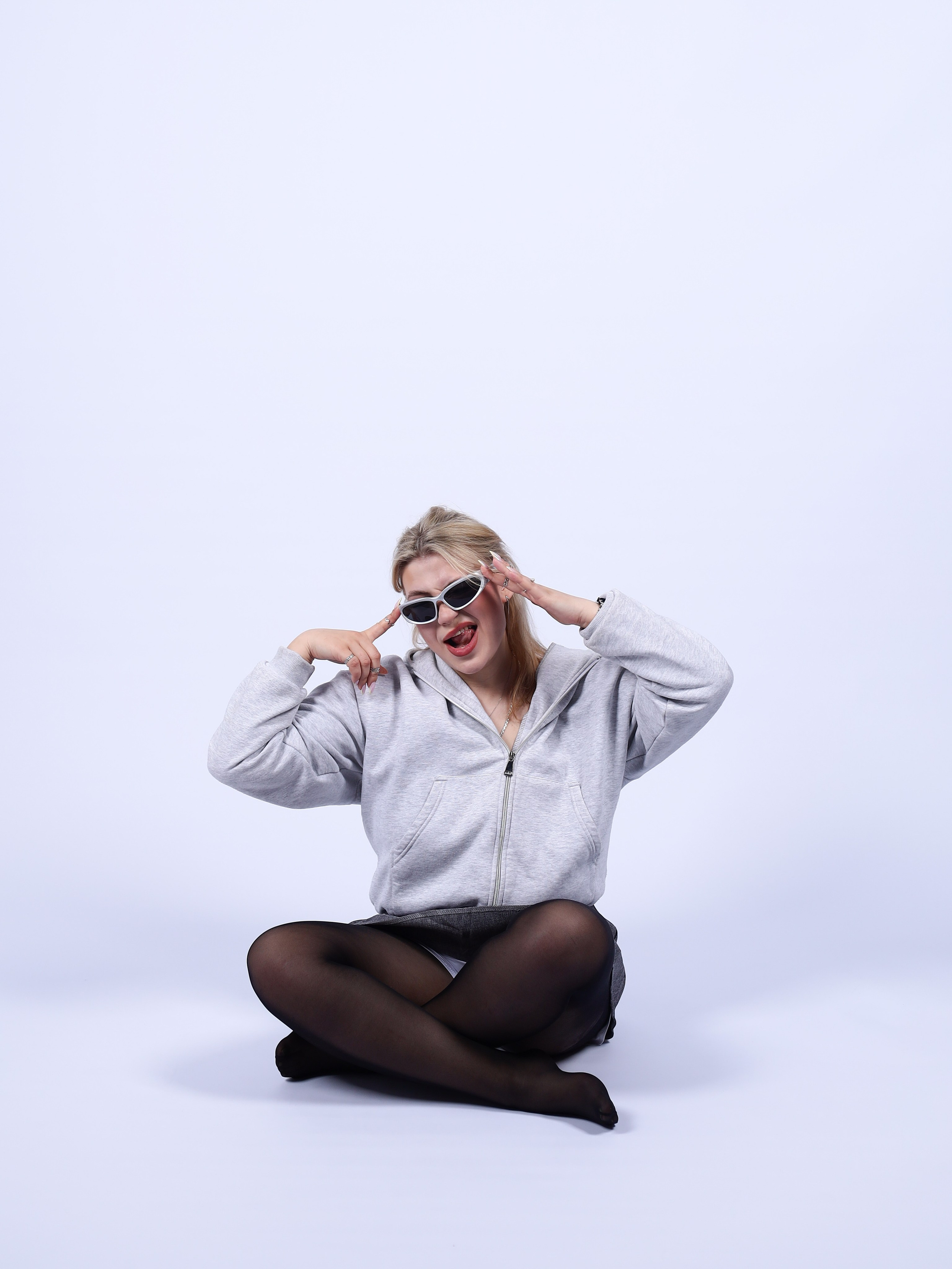 Открытие «фотограф уволен». Фотостудия без фотографа Чехов. Первая студия автопортрета в Чехове