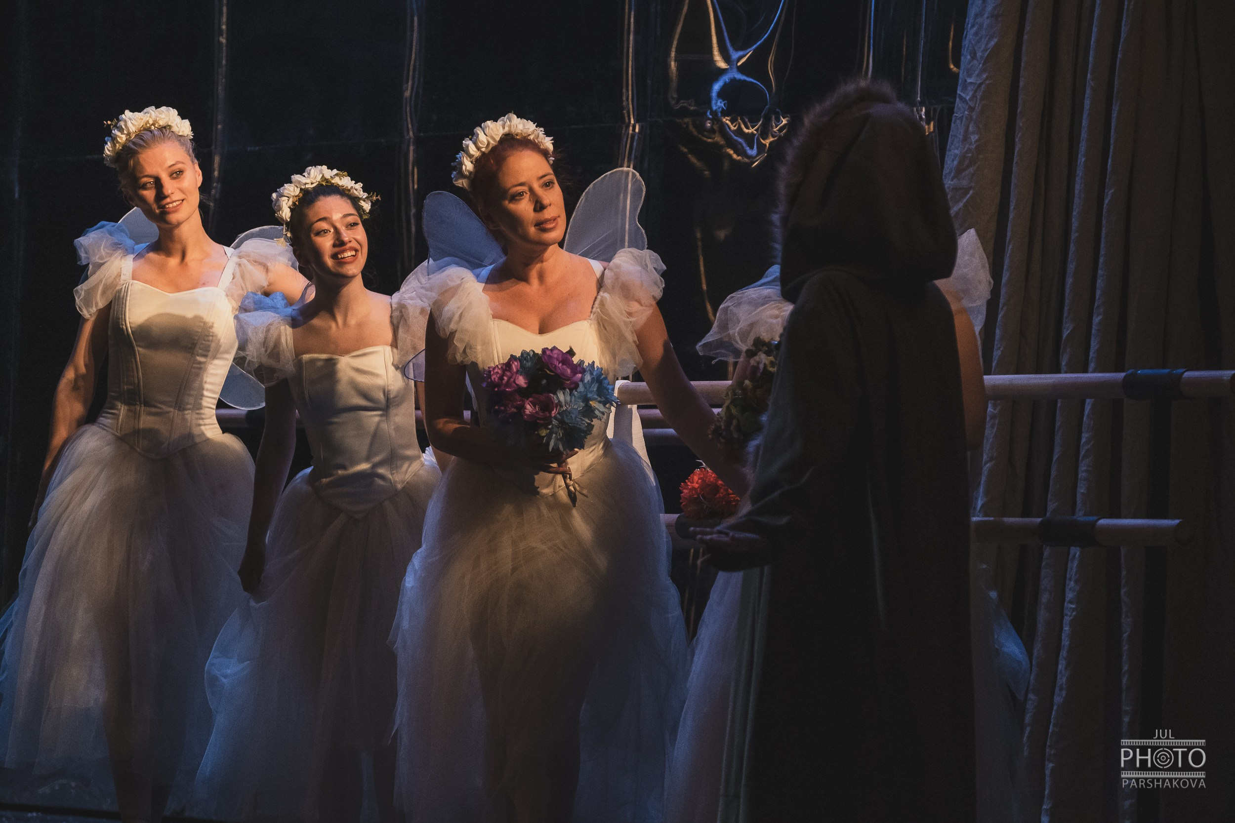 Холстомер. Фотограф в Санкт-Петербурге и Москве Юлия Паршакова