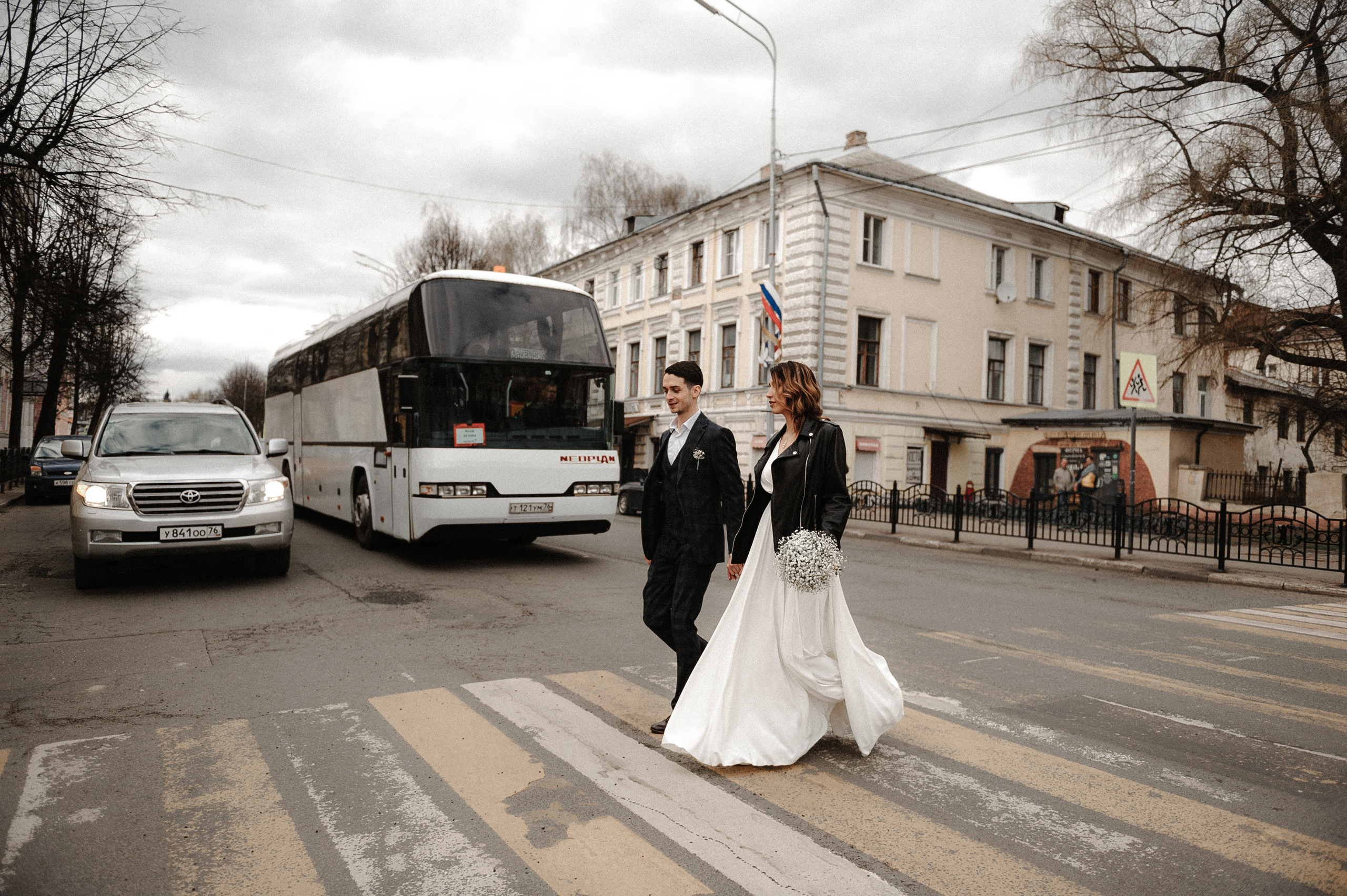 Прогулка Артём и Катя. Свадебный фотограф в Ярославле и Москве Руслан Иософатов