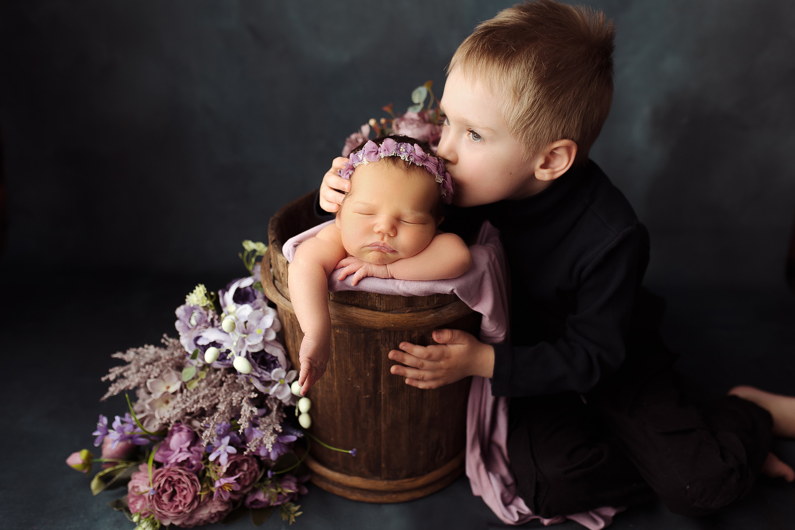 Новорожденные. Фотограф беременности, новорожденных Москва. годики под ключ