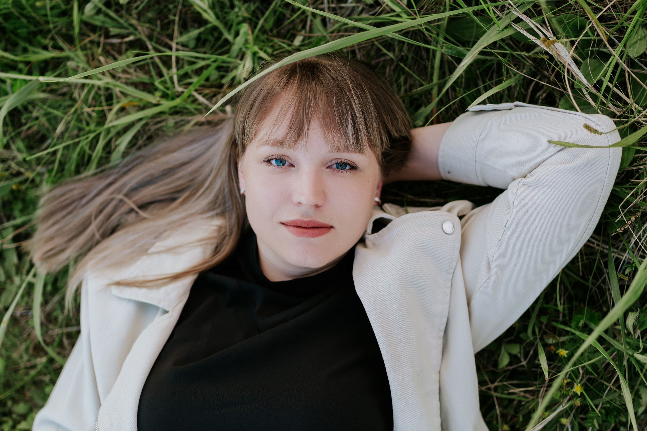 Диля, Катя и море. Фотограф Южно-Сахалинск