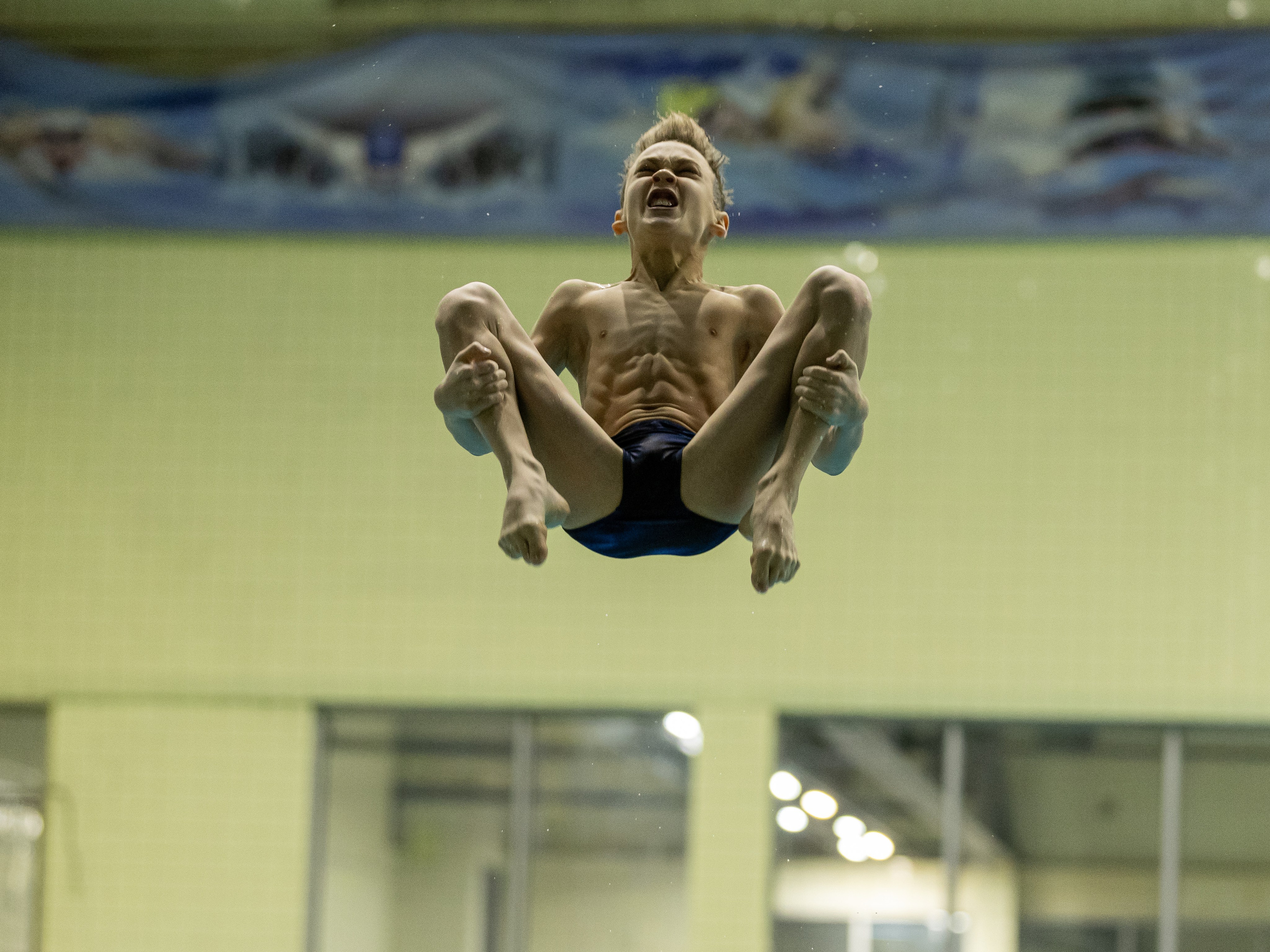 Спортивная фотосъёмка прыжков в воду. Фотограф Фёдоров Александр. Спортивный фотограф Фёдоров Александр
