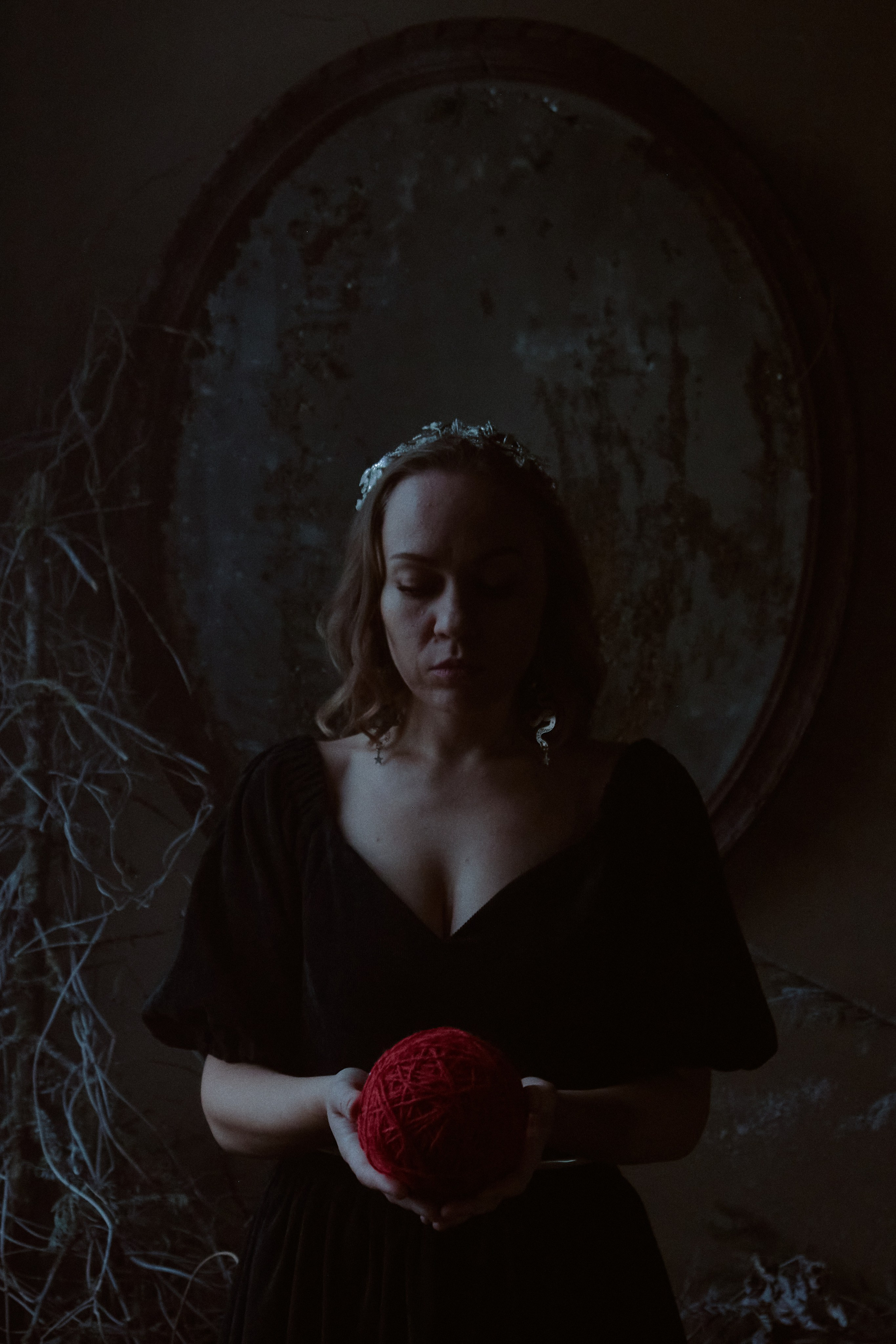 Тень. Фотограф лавстори Москва/МО Приятелева Ангелина