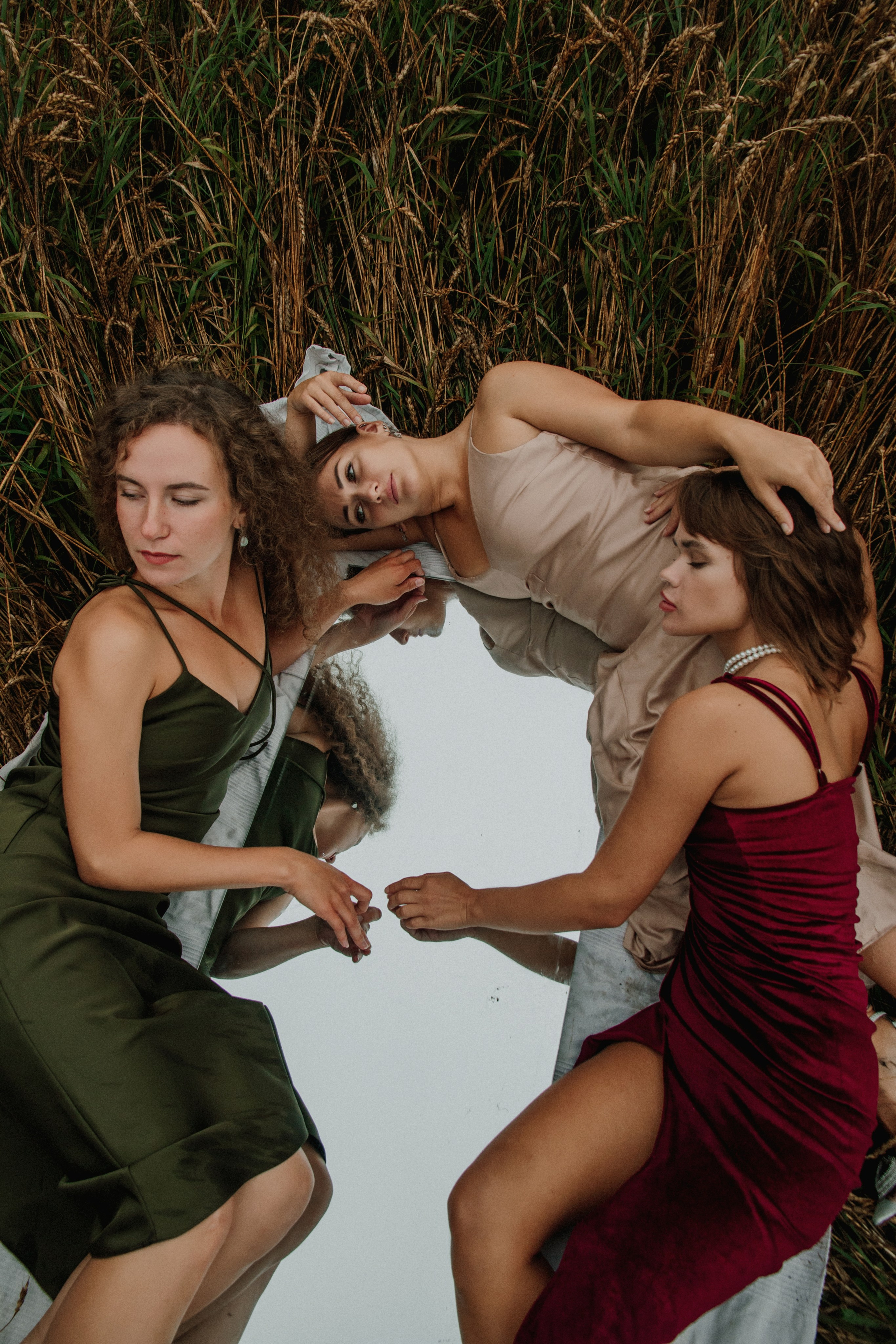 Настя & Оля & Настя. Свадебный и индивидуальный фотограф в Суворове Клюева Мария