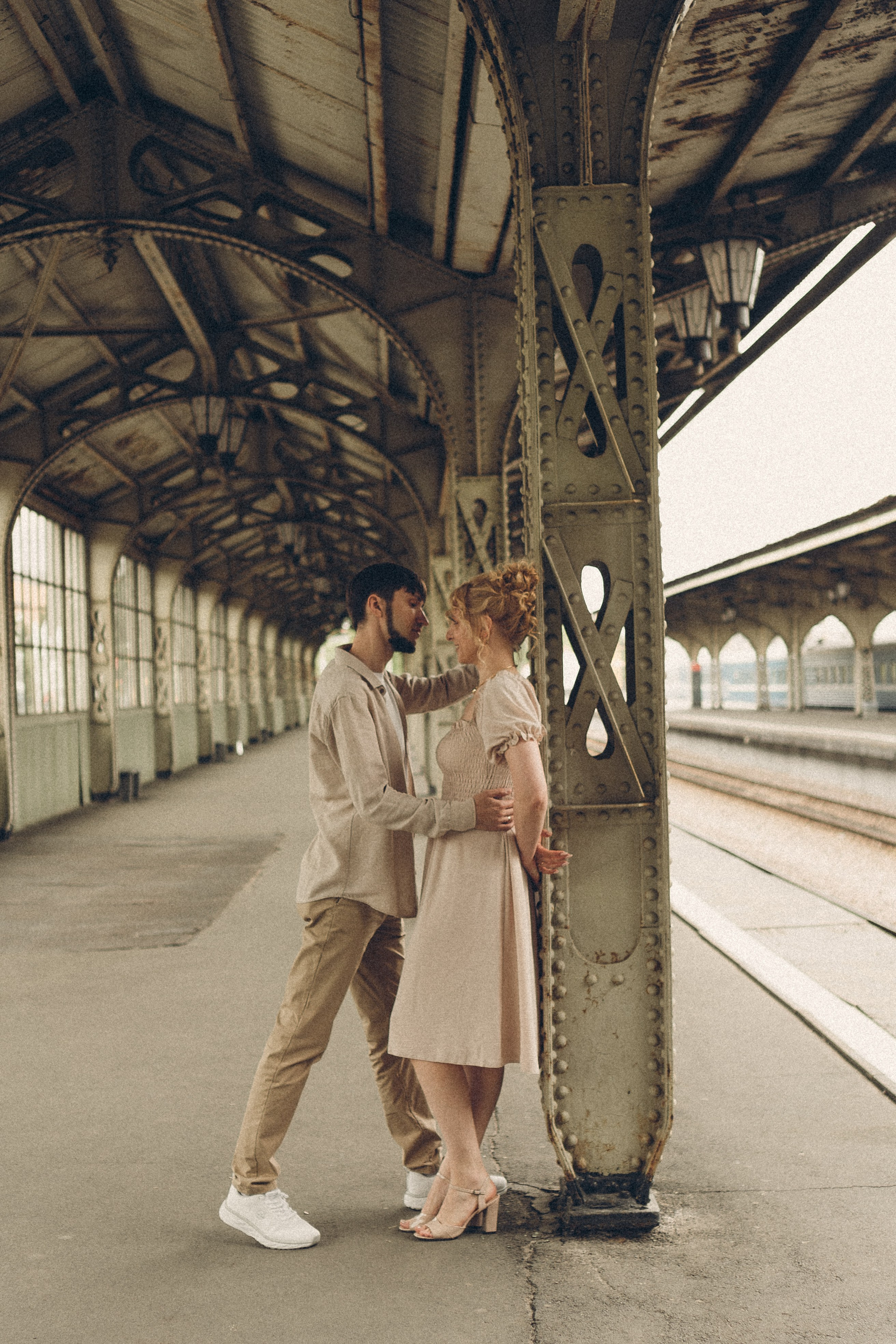ПРОГУЛКА НА ВИТЕБСКОМ ВОКЗАЛЕ. Профессиональный фотограф, Санкт-Петербург — Виктория Богомолова