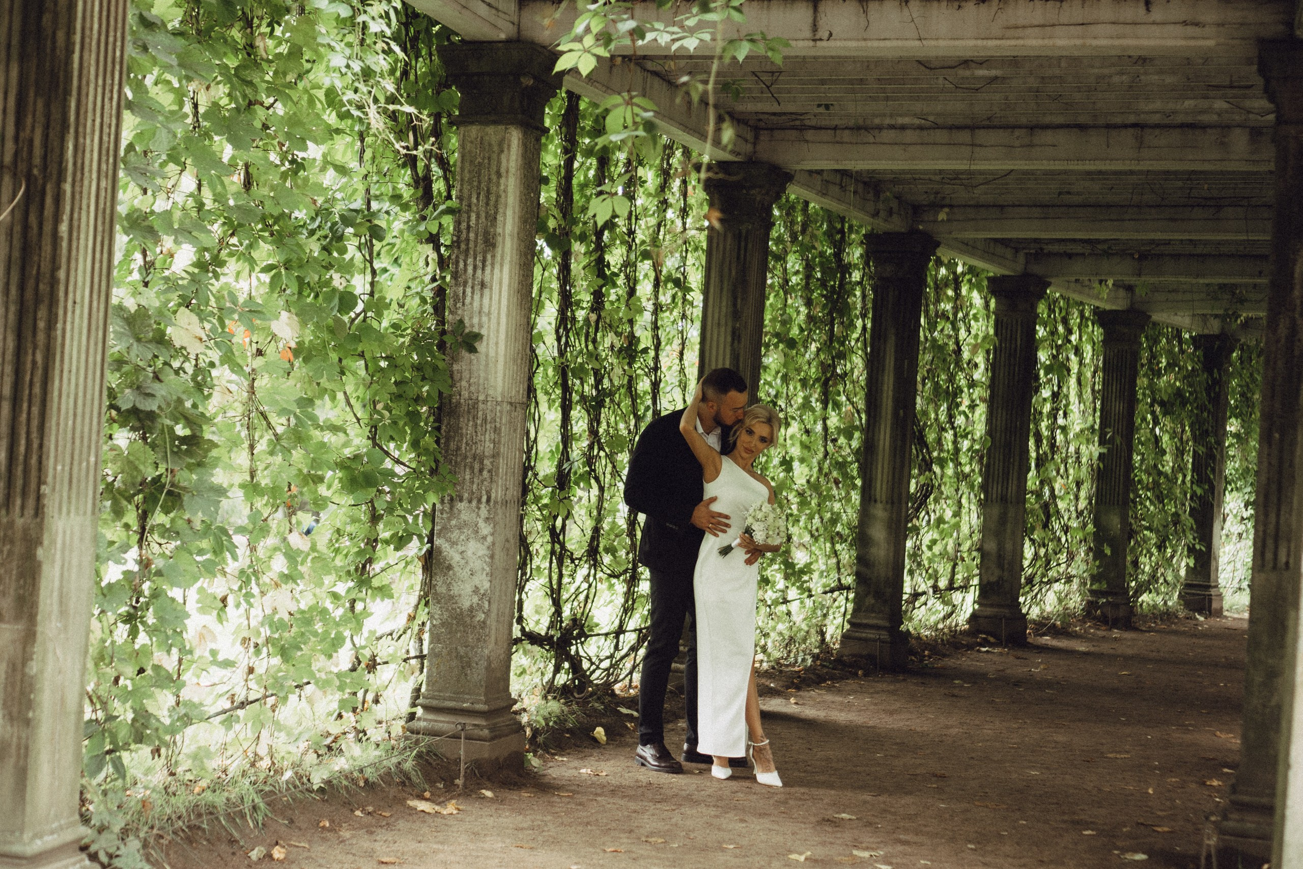 СВАДЕБНАЯ ИСТОРИЯ В ГОРОДЕ ПУШКИН ВОЗЛЕ ЕКАТЕРИНИНСКОГО ДВОРЦА И В ПАРКЕ. Профессиональный фотограф, Санкт-Петербург — Виктория Богомолова