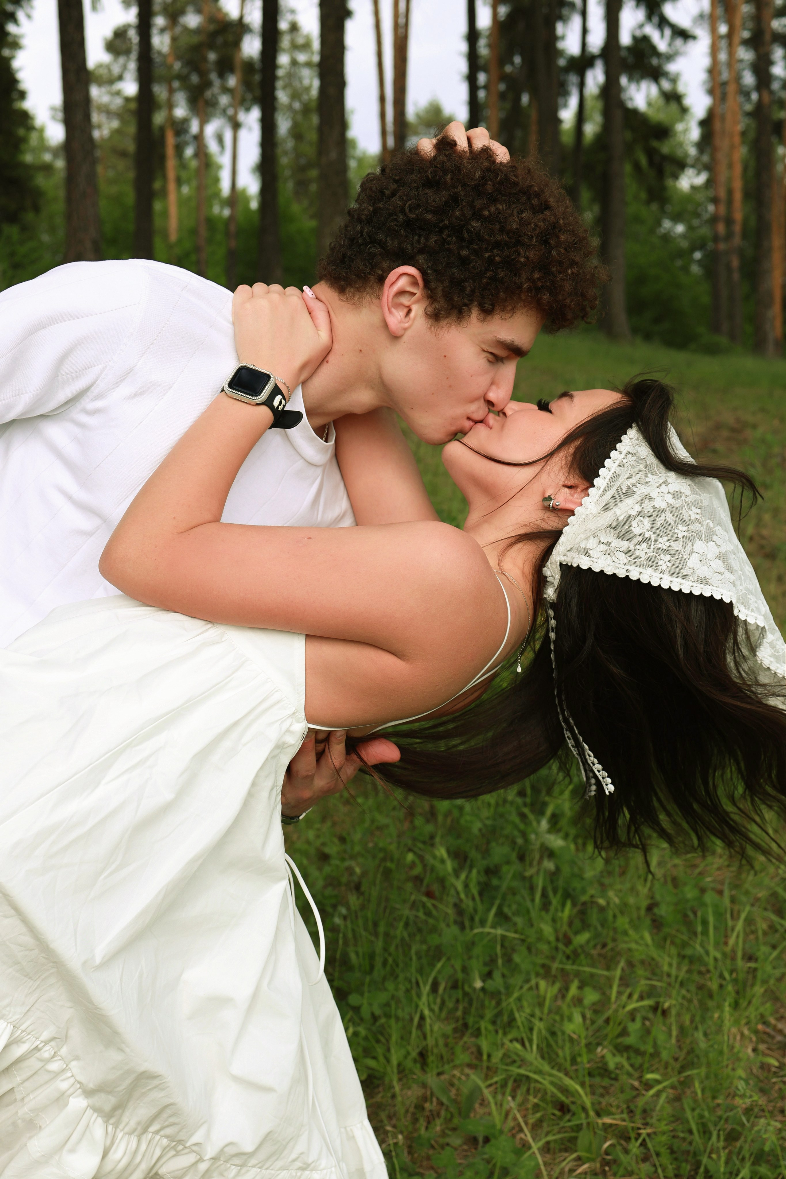 LOVESTORY IN THE FOREST. Кая, фотограф в Санкт-Петербурге, Свадебный фотограф, фотограф на мероприятия, индивидуальные съемки, AI-фотограф