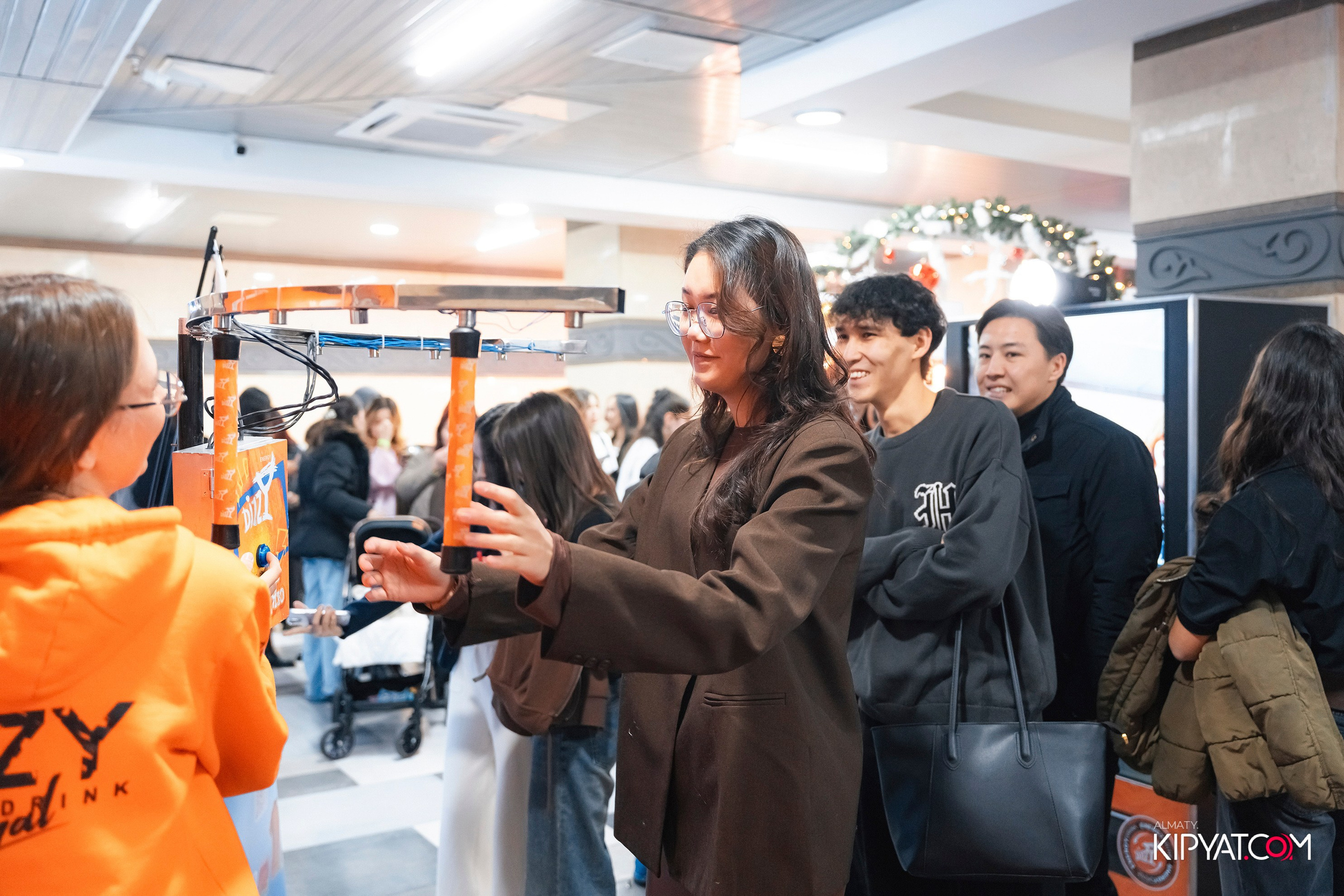 ЗИМНИЙ ФЕСТИВАЛЬ LEVEL UP. КИПЯТКОМ АЛМАТЫ! Фотосъемка мероприятий в Алматы