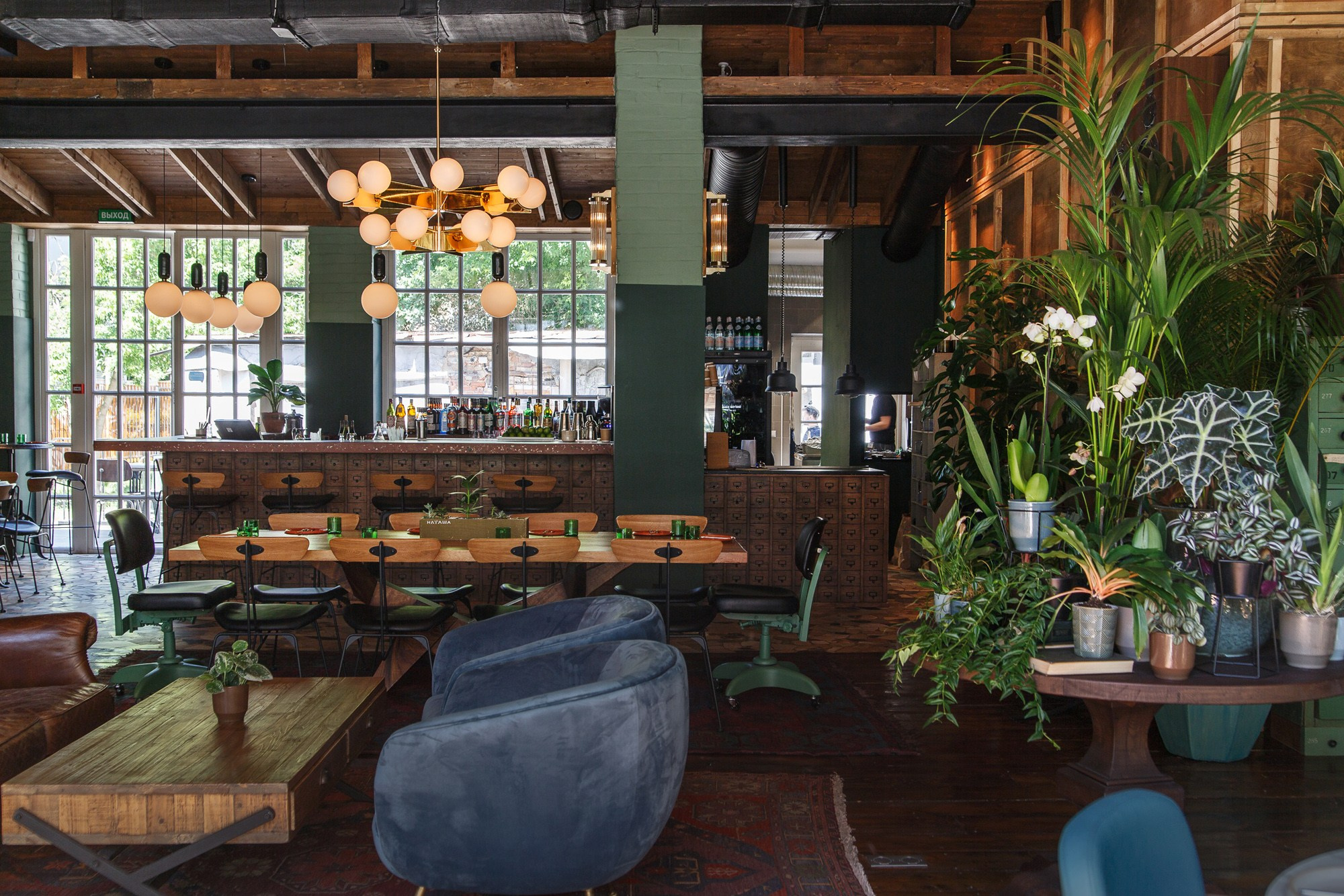 Blanc. Фотограф Ксения Колесникова. Интерьерная и портретная съемка в Москве