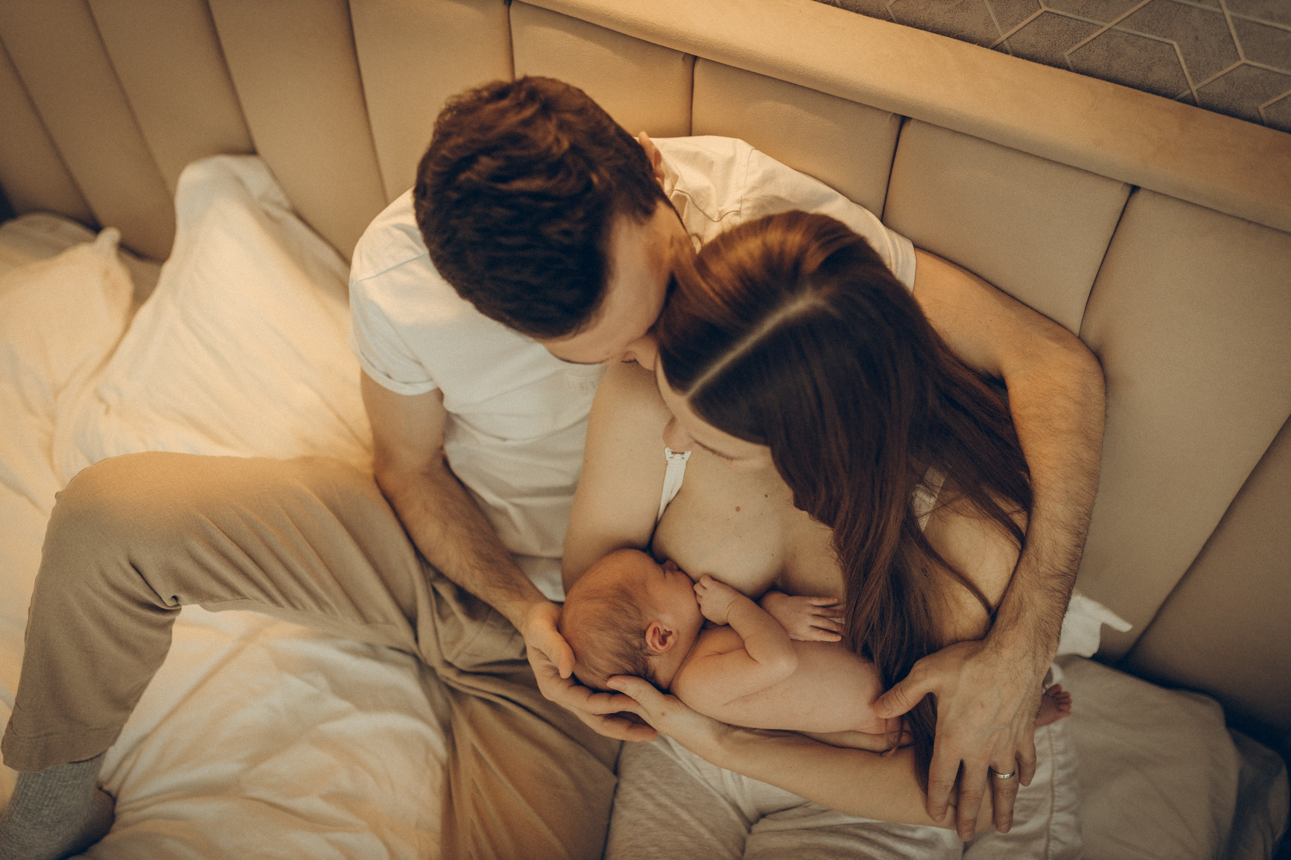 Вика, Леша и Алиса. Семейный фотограф и фотограф на роды в Ростове-на-Дону Мухина Виктория