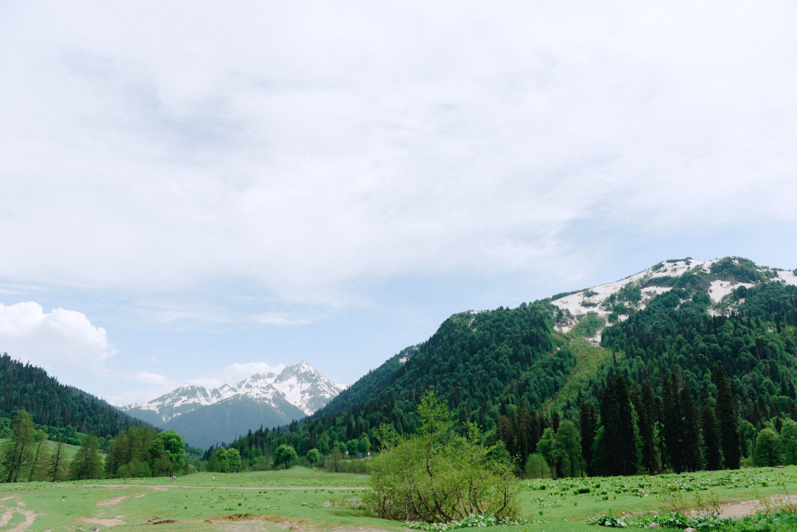 Alpine meadows phototour|The Italian Dolomites Love Story photoshoot. Fedor Lemeshko — Destination Wedding and Family Lifestyle photographer