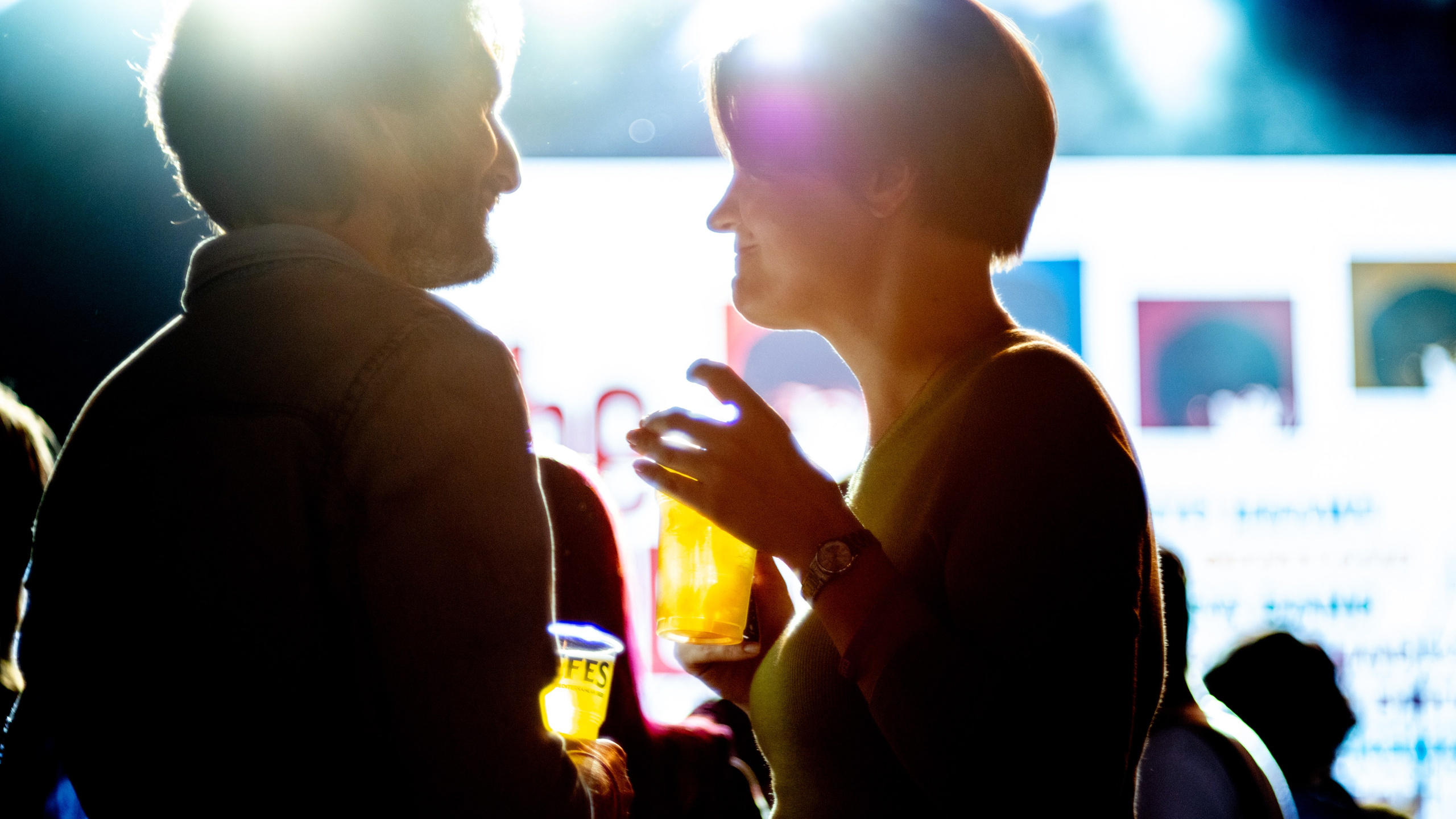 ПОРТРЕТЫ. ПОБУДЬ ЗДЕСЬ И ЦЕЛЕЕ БУДЕТ ЭТОТ МИР