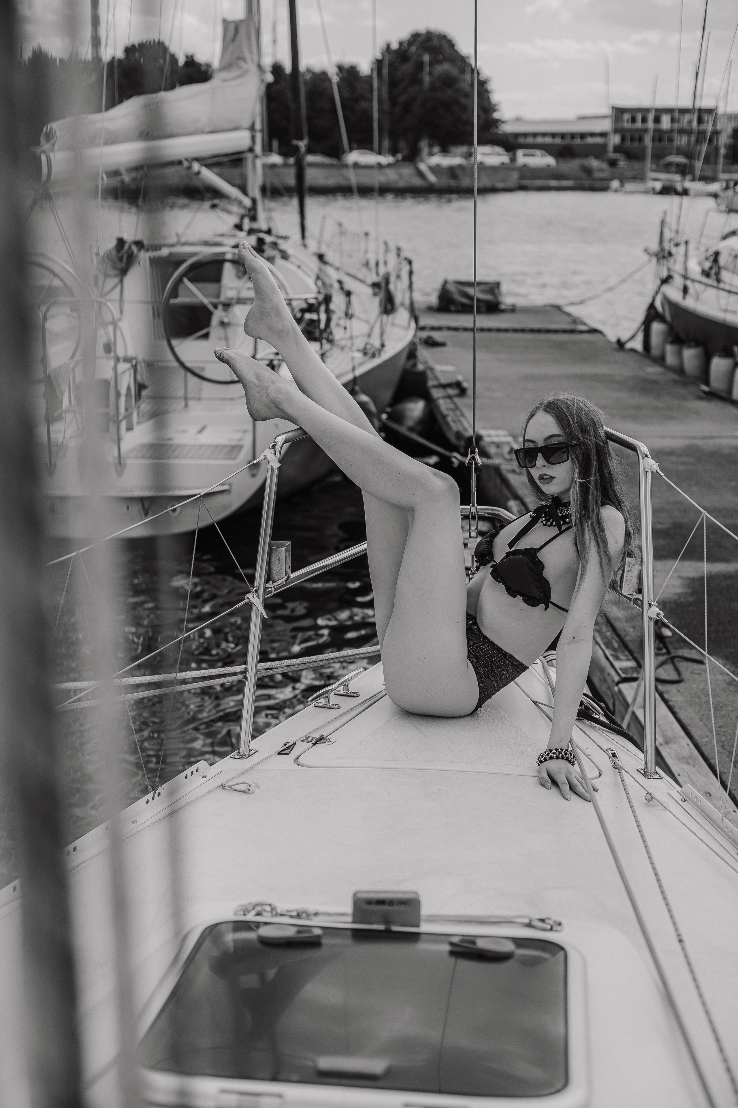 Девушки на яхте 2024. Elena Sova — семейный и женский фотограф в Санкт-Петербурге
