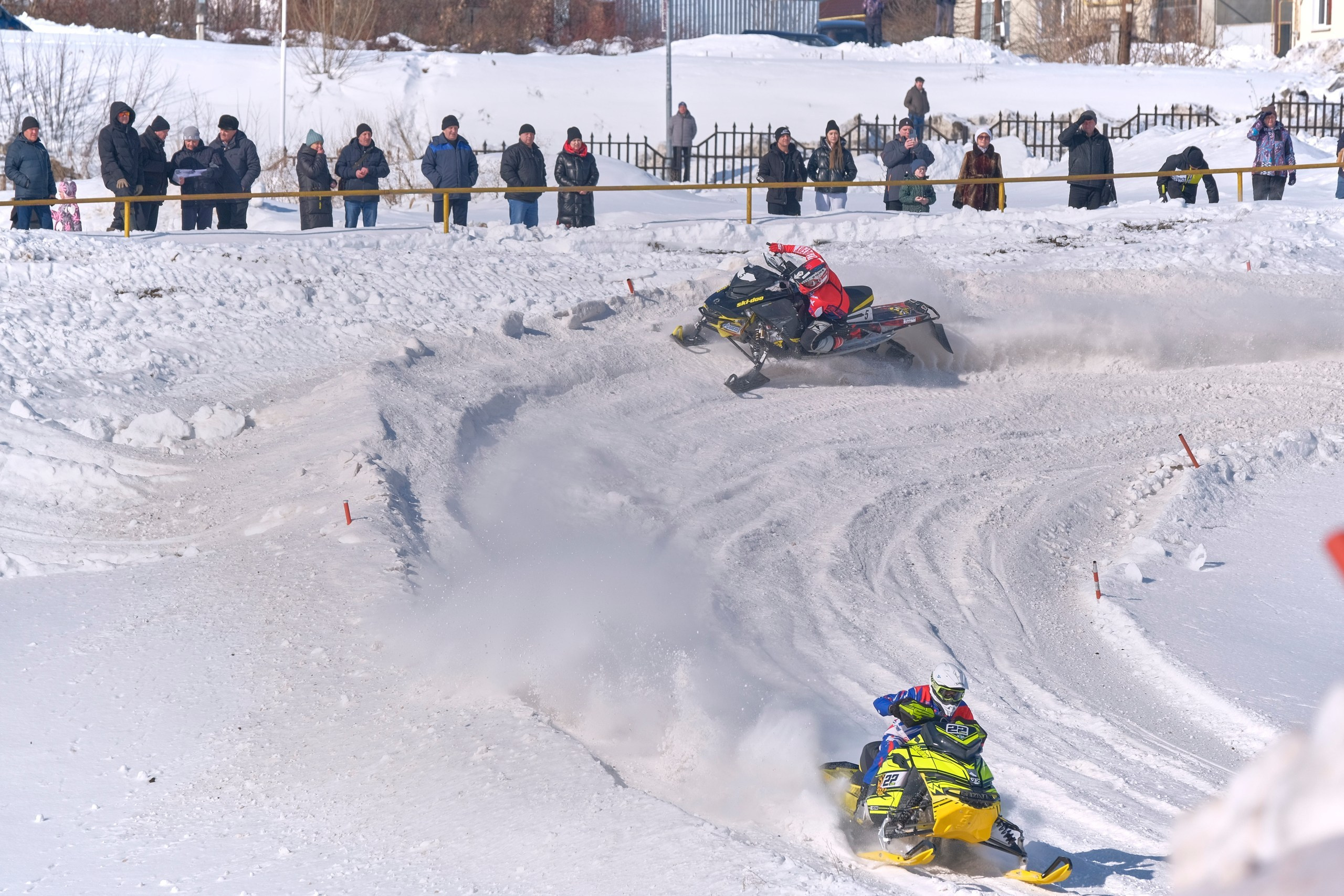 Соревнования по сноубайк кроссу и снегоходам. Свадьбы, Love Story, репортаж и портреты в Екатеринбурге