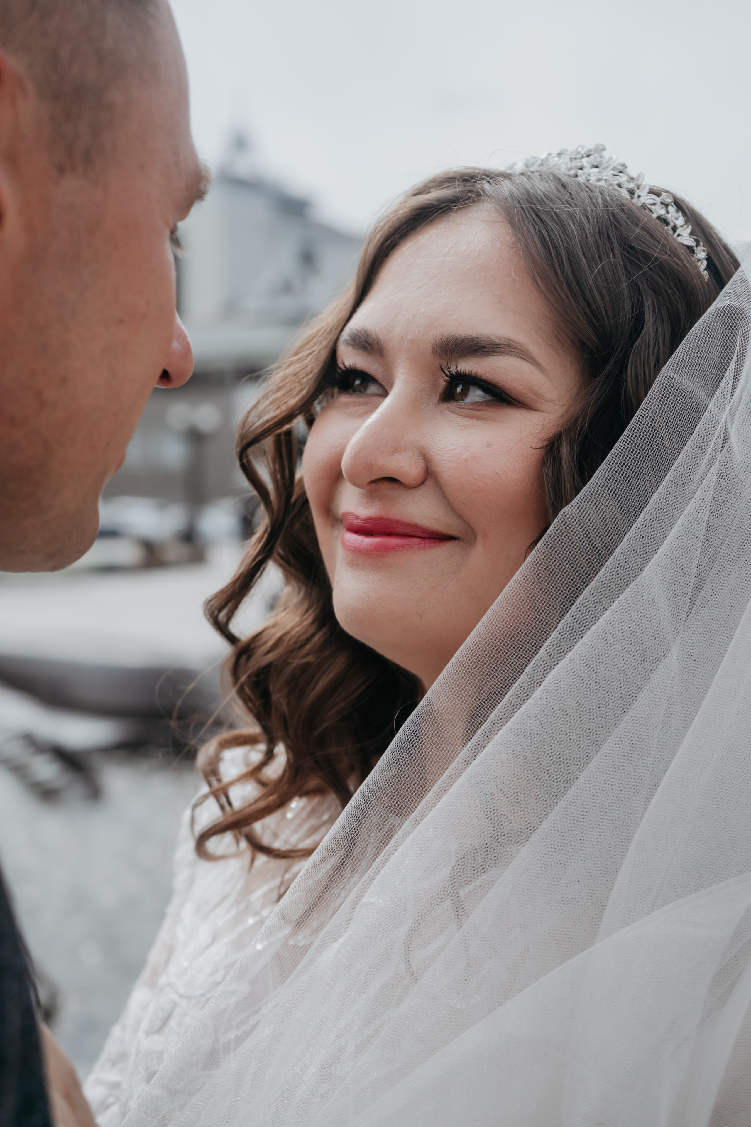 Свадебный фотографии с прогулки в окрестностях Улан-Удэ. Фотограф в Улан-Удэ. Свадебный фотограф в Улан-Удэ
