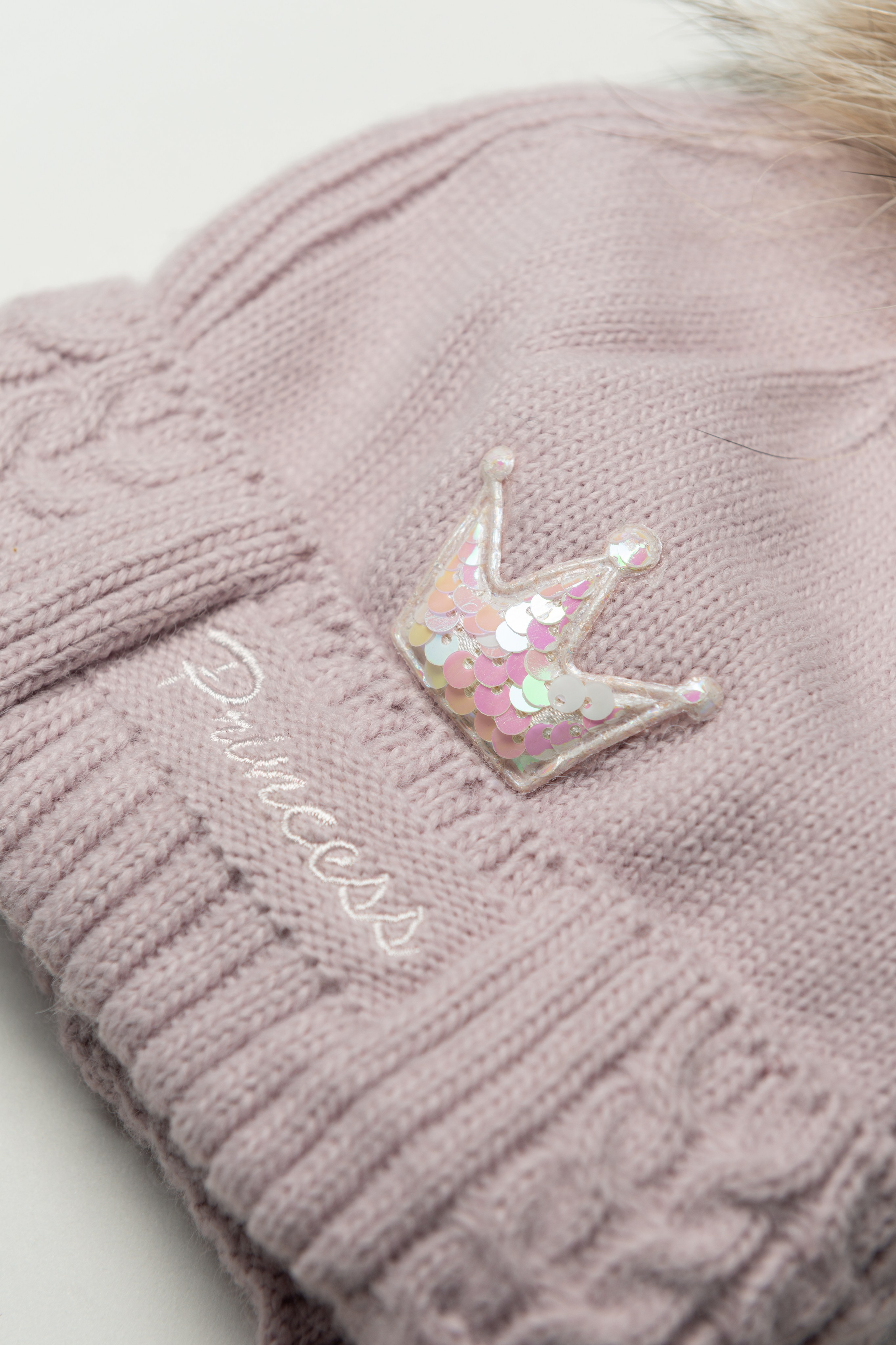 Каталог для маркетплейсов. Коммерческий фотограф в Москве Билуши Василиса