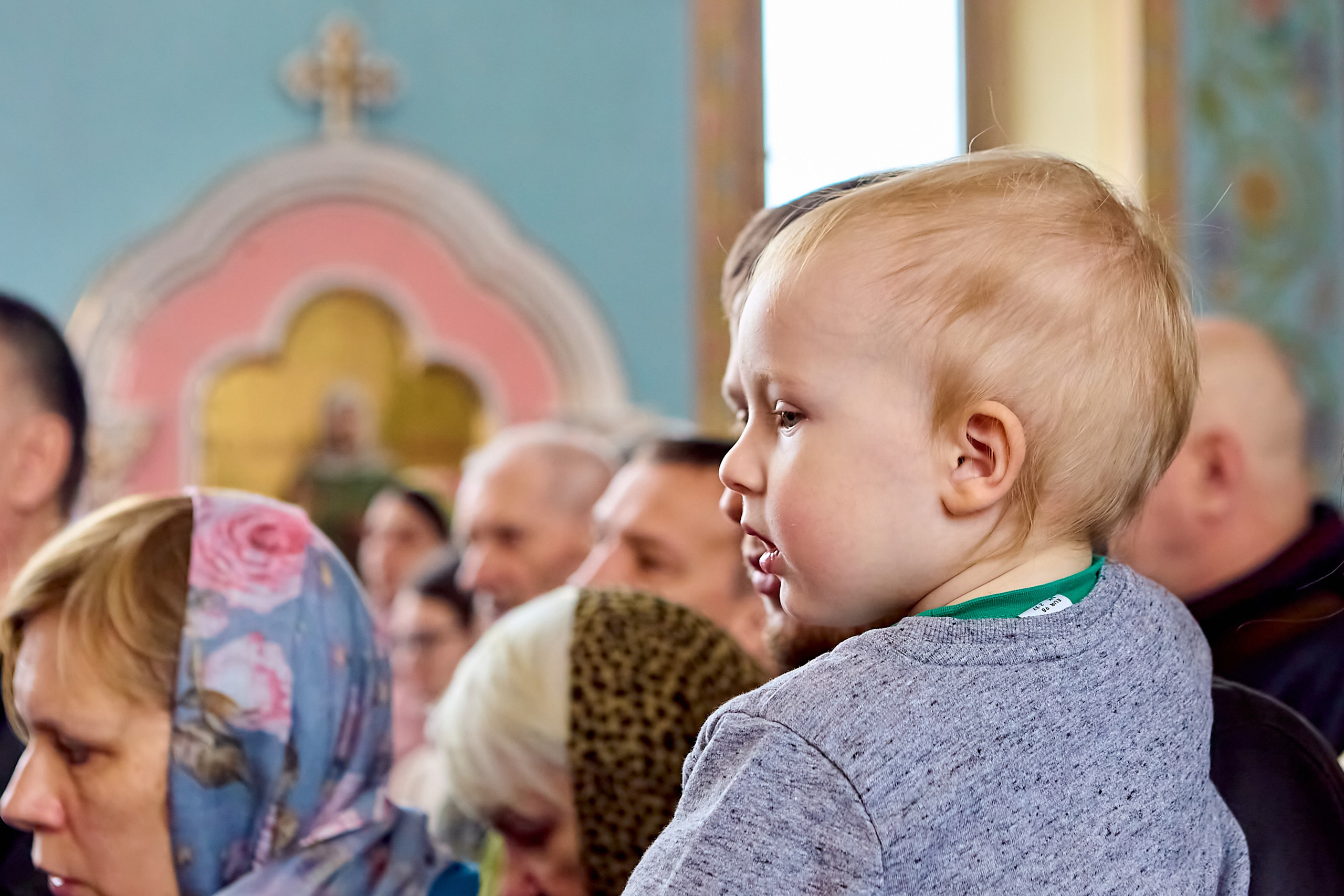 Детский портрет в Храме